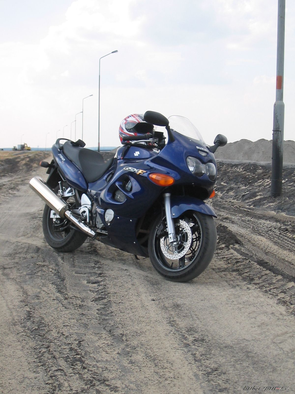 2004 SUZUKI GSX 750F | Picture 648885 motorcycle photo