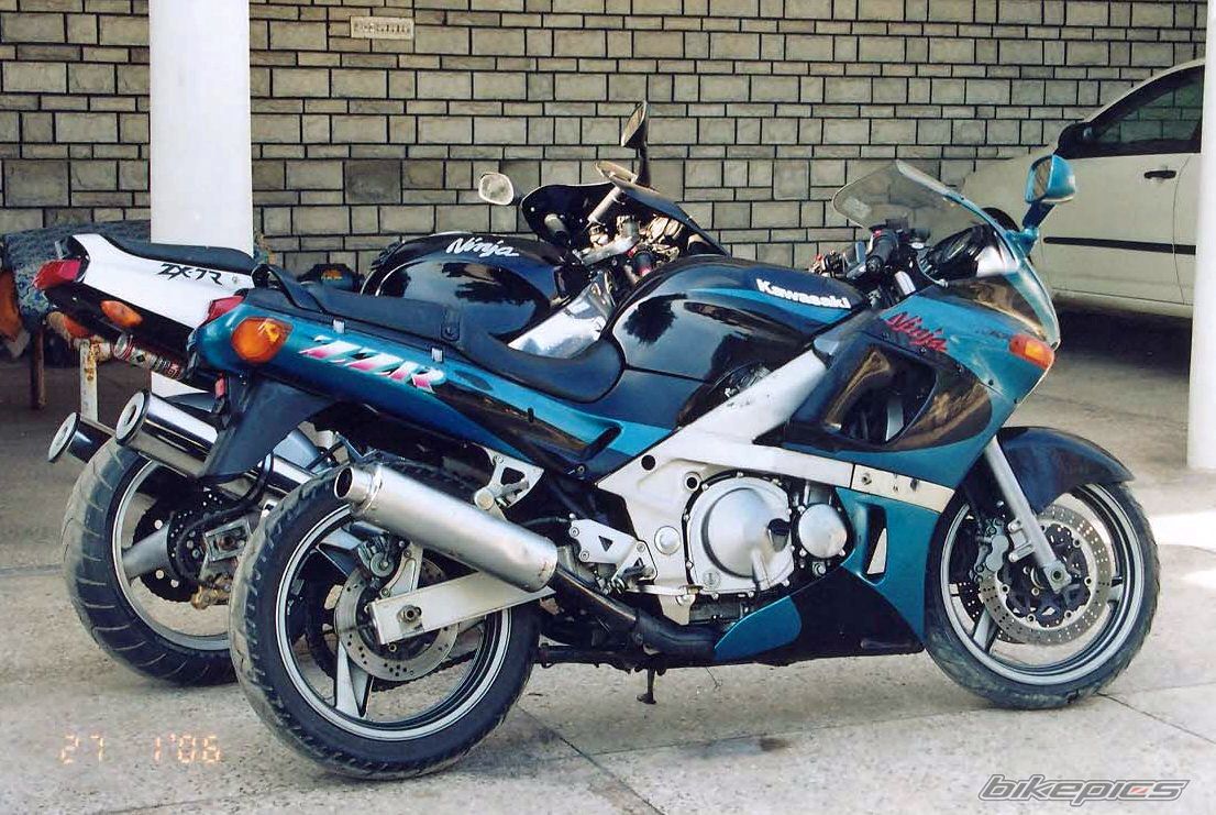 1997 KAWASAKI ZZR 400 | Picture 651421 motorcycle photo