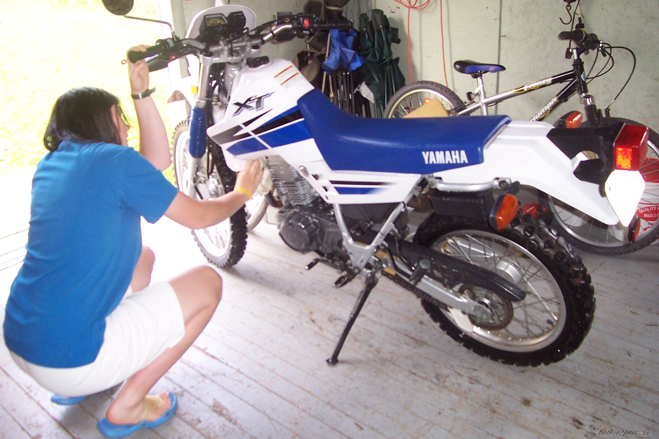 2000 YAMAHA XT 225 | Picture 651568 motorcycle photo
