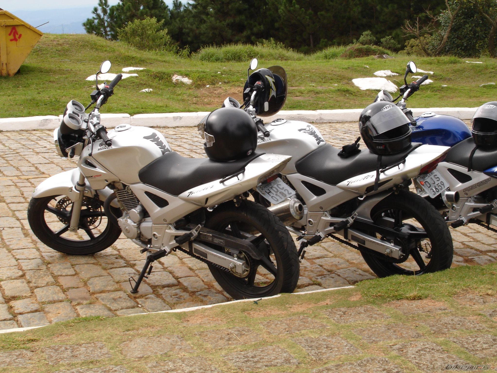 2005 HONDA CBX 250 | Picture 651682 motorcycle photo