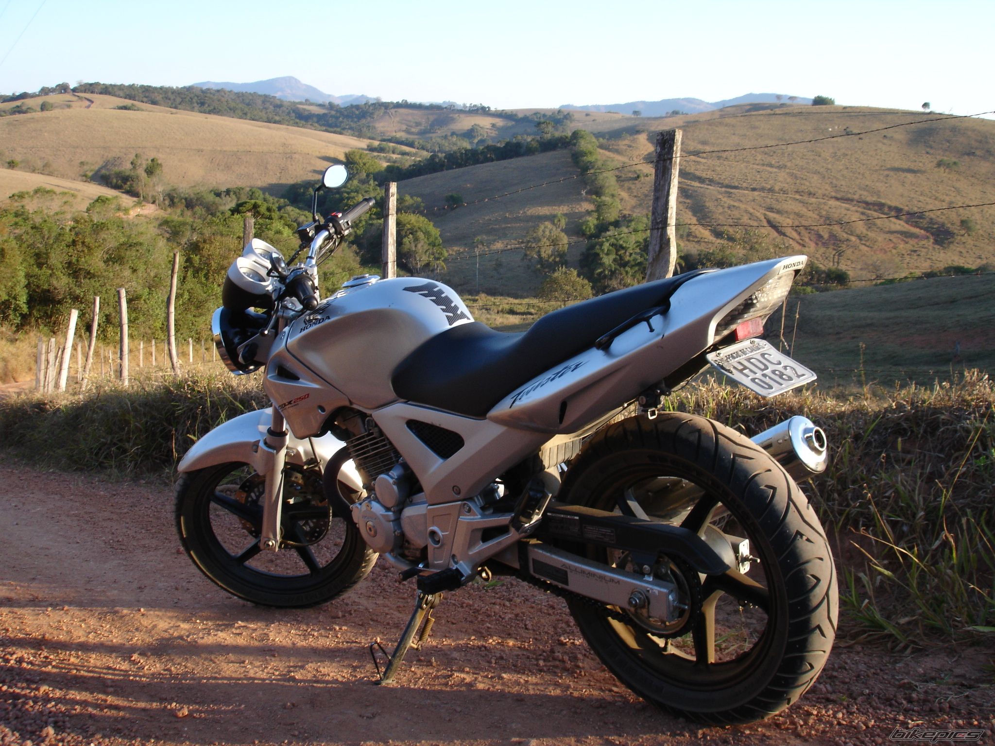 2005 HONDA CBX 250 | Picture 651684 motorcycle photo