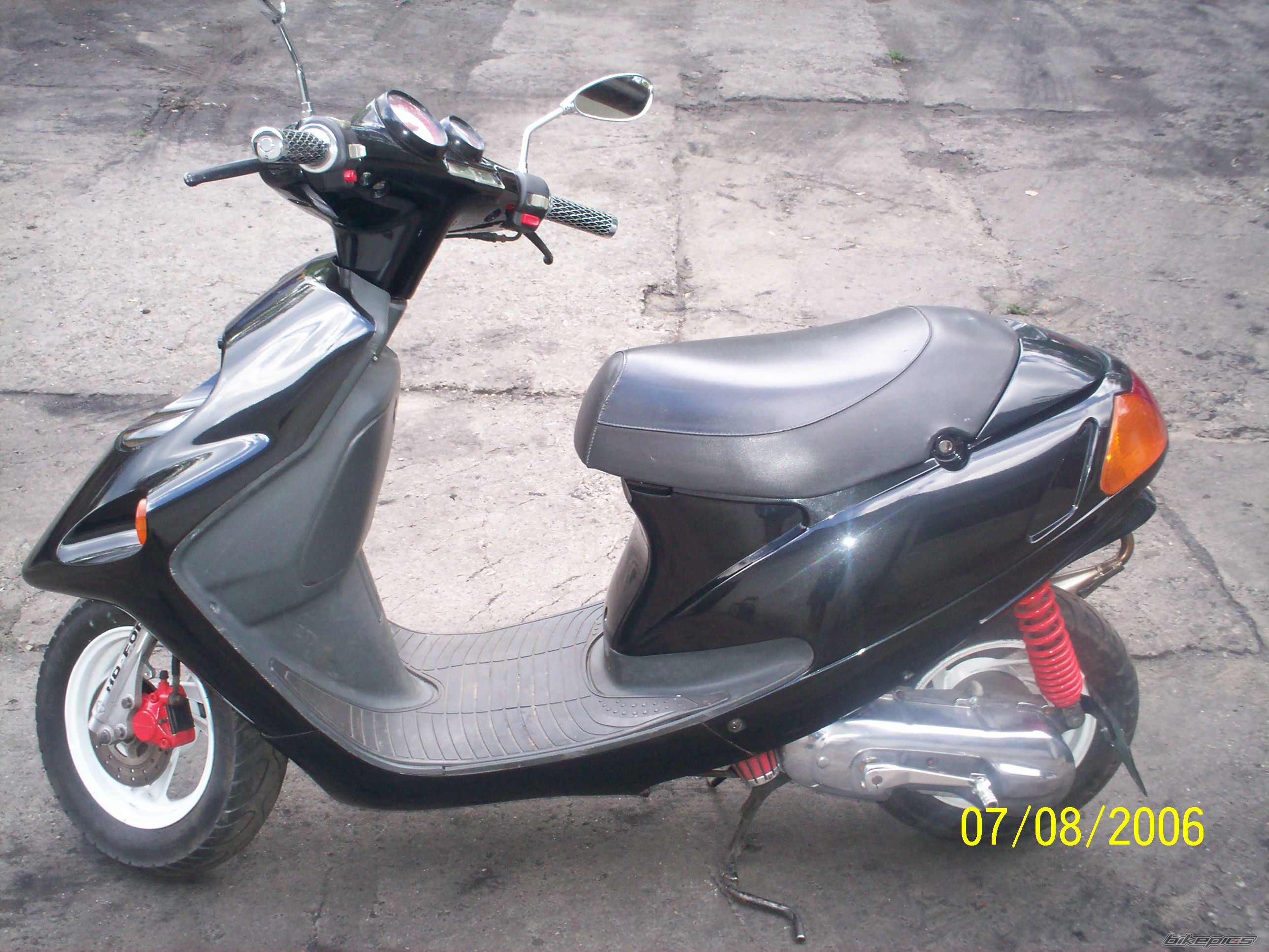 1999 MALAGUTI F 10 50 | Picture 652396 motorcycle photo