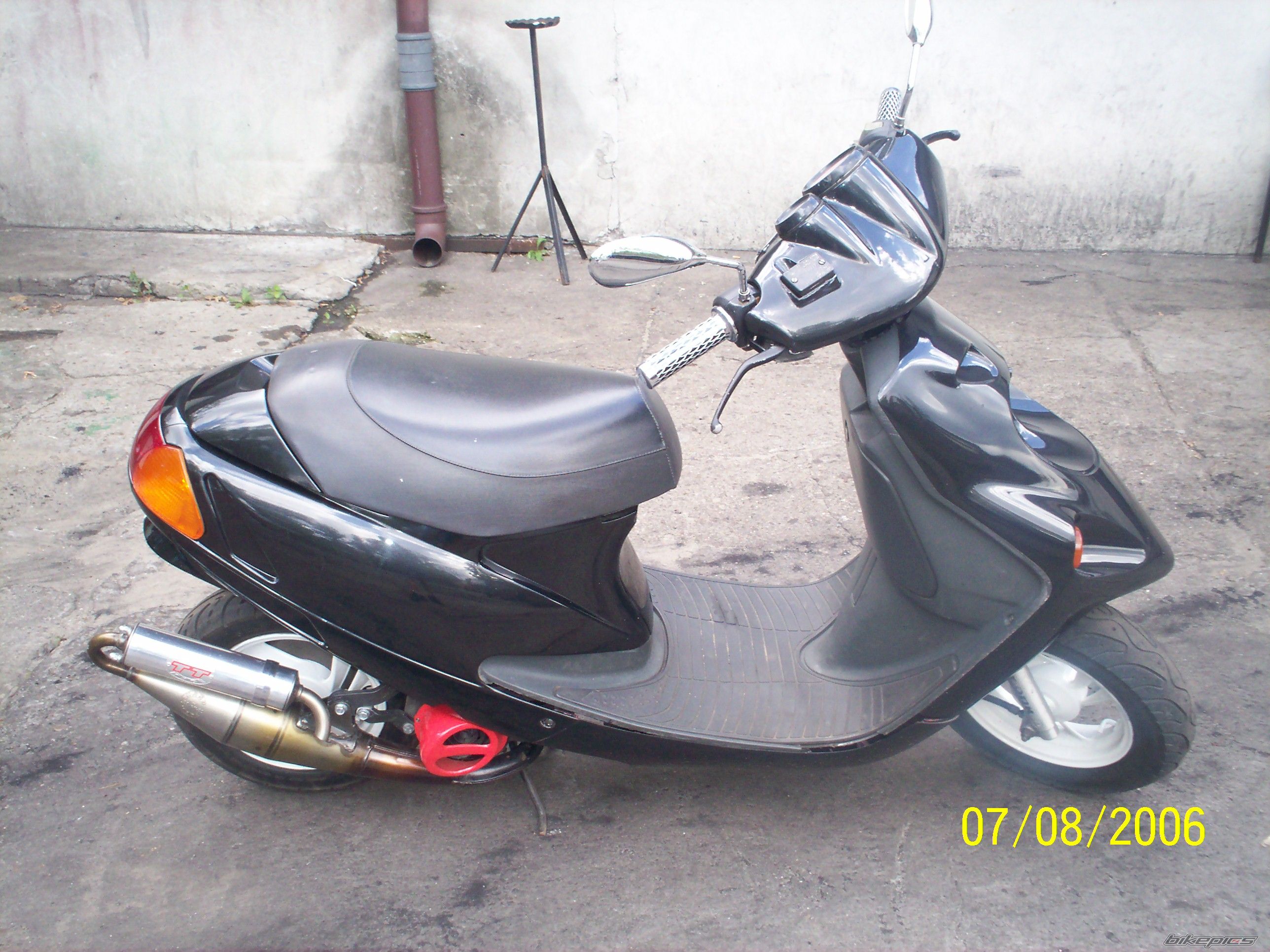 1999 MALAGUTI F 10 50 | Picture 652401 motorcycle photo