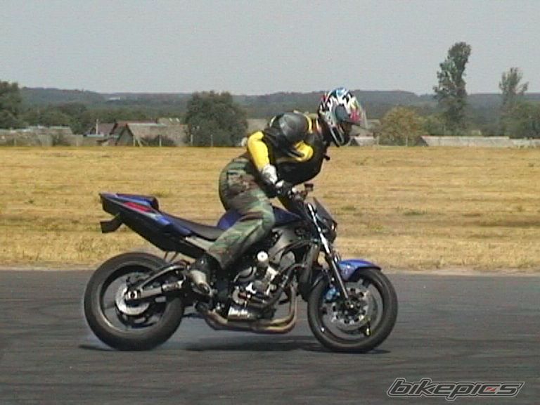 2003 YAMAHA YZF R6 | Picture 652958 motorcycle photo