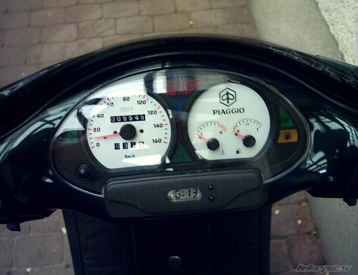 1998 PIAGGIO HEXAGON | Picture 65507 motorcycle photo