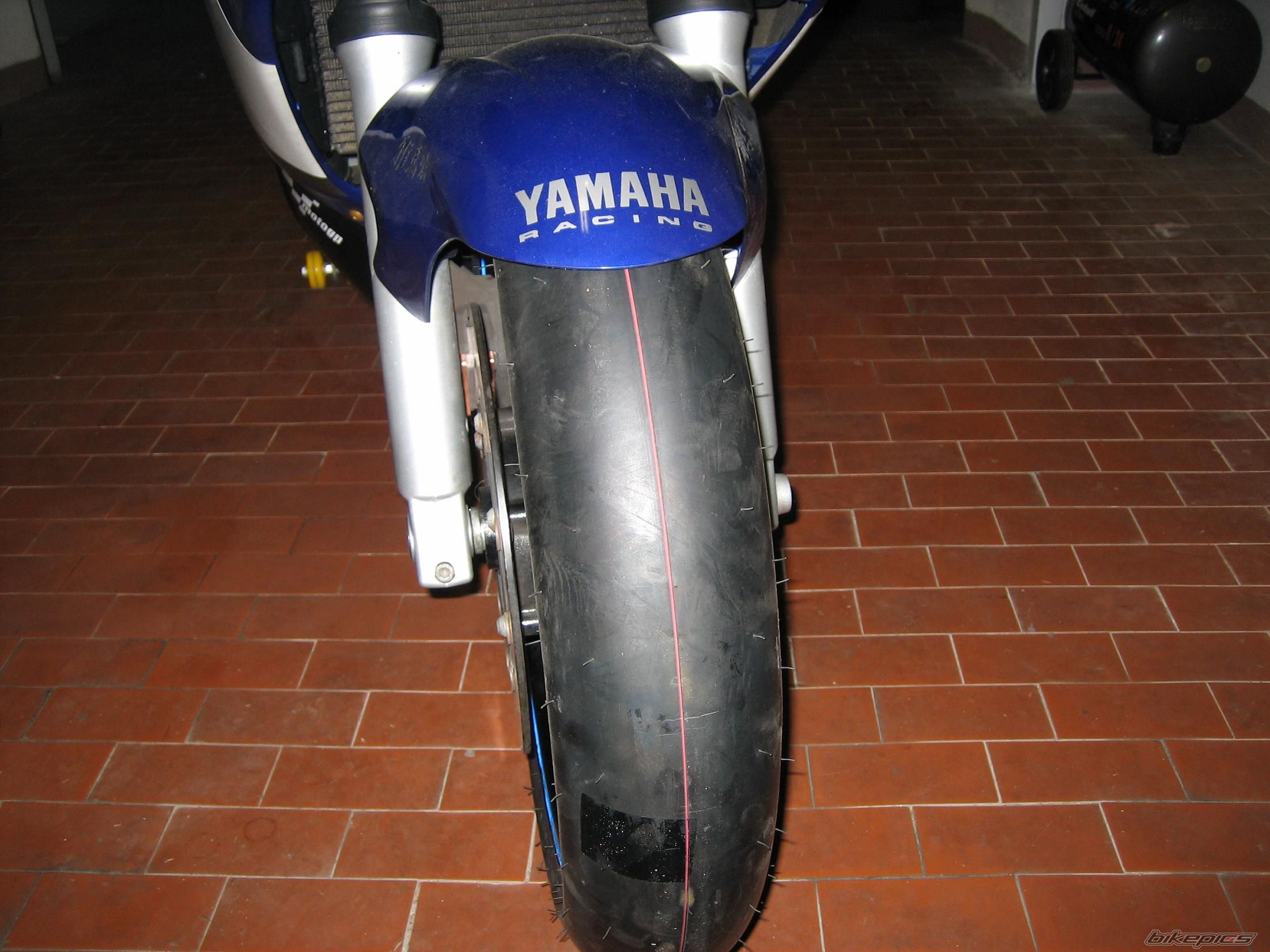 2002 YAMAHA YZF R6 | Picture 657718 motorcycle photo
