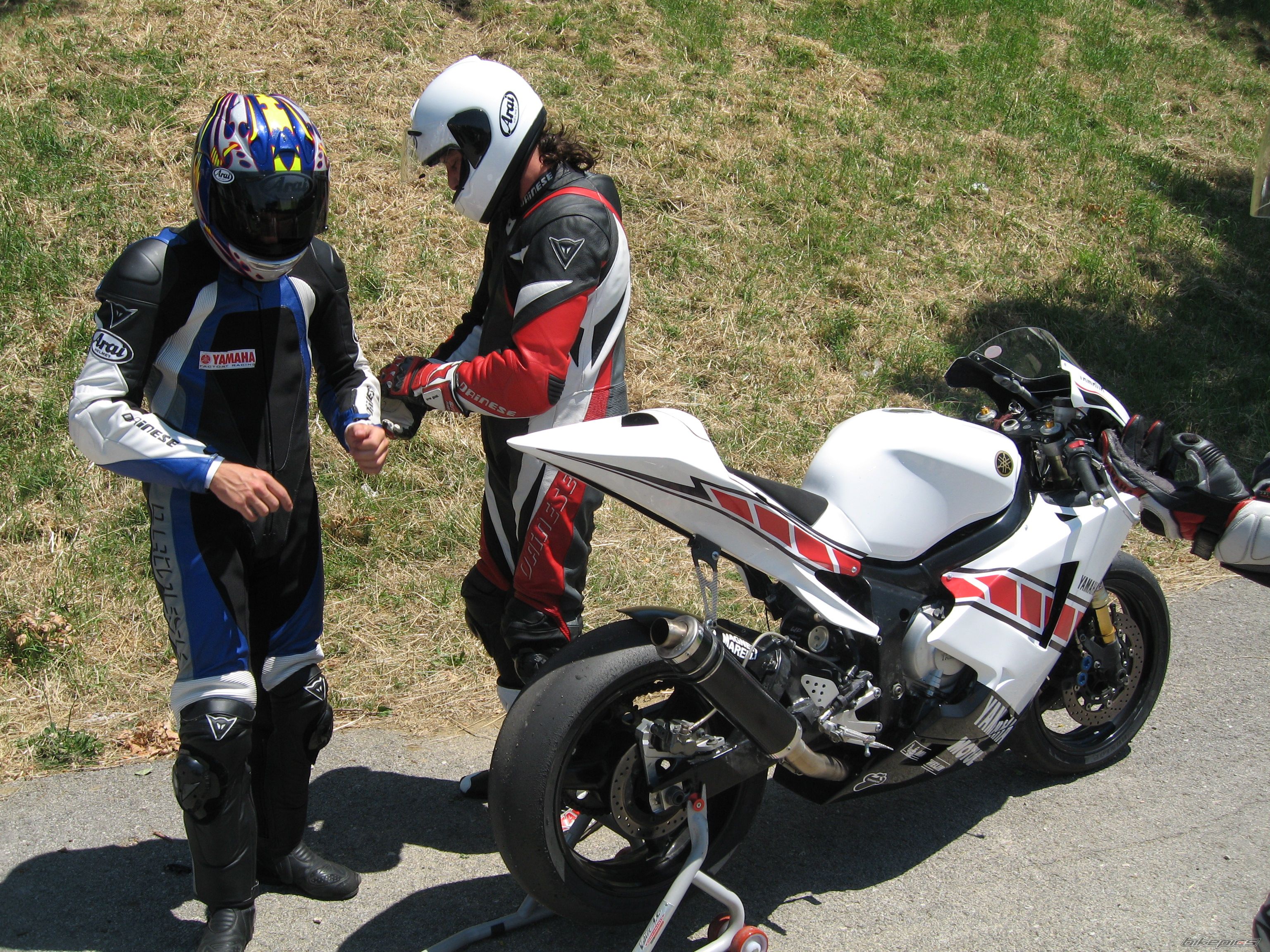 2002 YAMAHA YZF R6 | Picture 657735 motorcycle photo