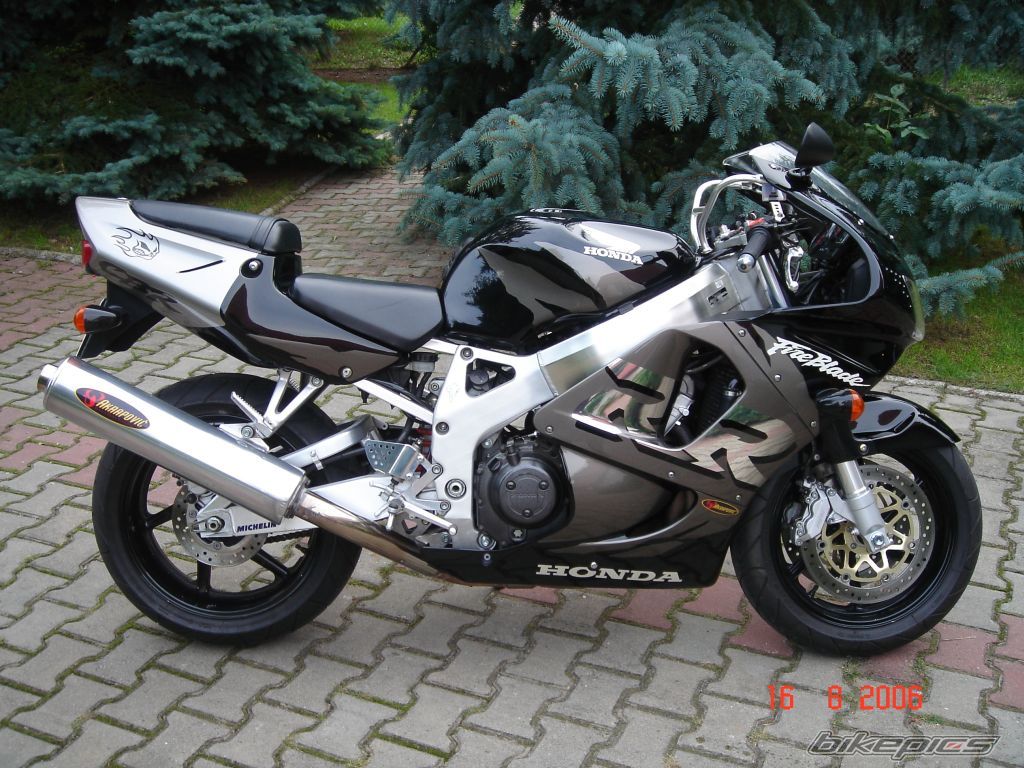 1999 HONDA CBR 900 | Picture 657809 motorcycle photo
