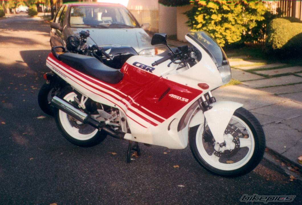 1990 HONDA CBR 450 | Picture 66373 motorcycle photo