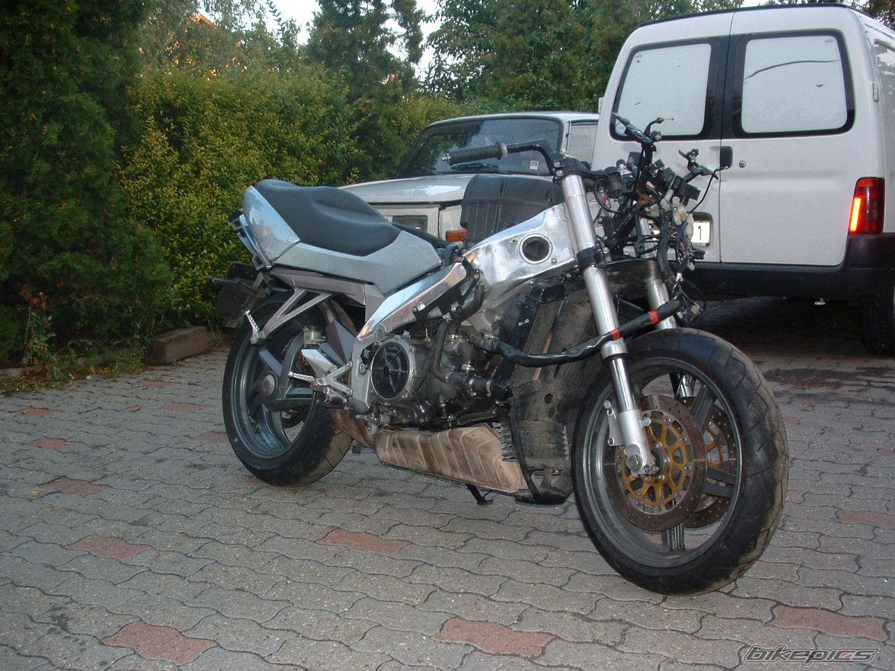 2003 APRILIA RST 1000 FUTURA | Picture 664665 motorcycle photo