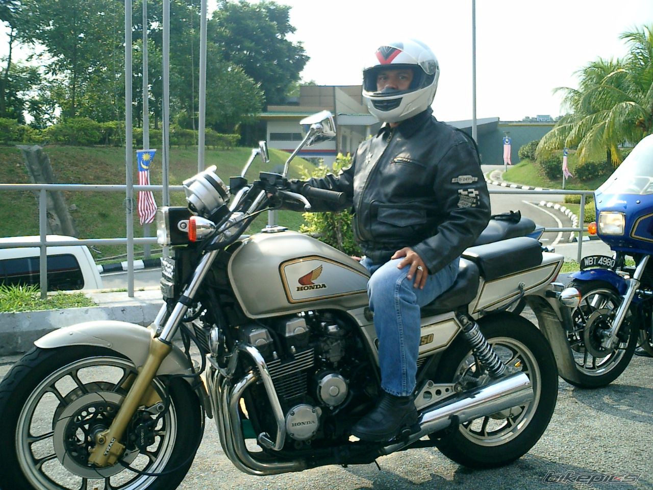 1988 HONDA CBX 750 | Picture 665131 motorcycle photo