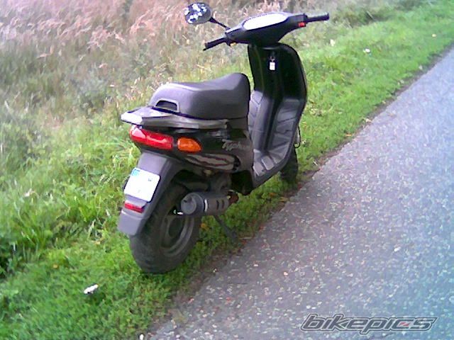 2004 PIAGGIO TYPHOON 50 | Picture 669387 motorcycle photo