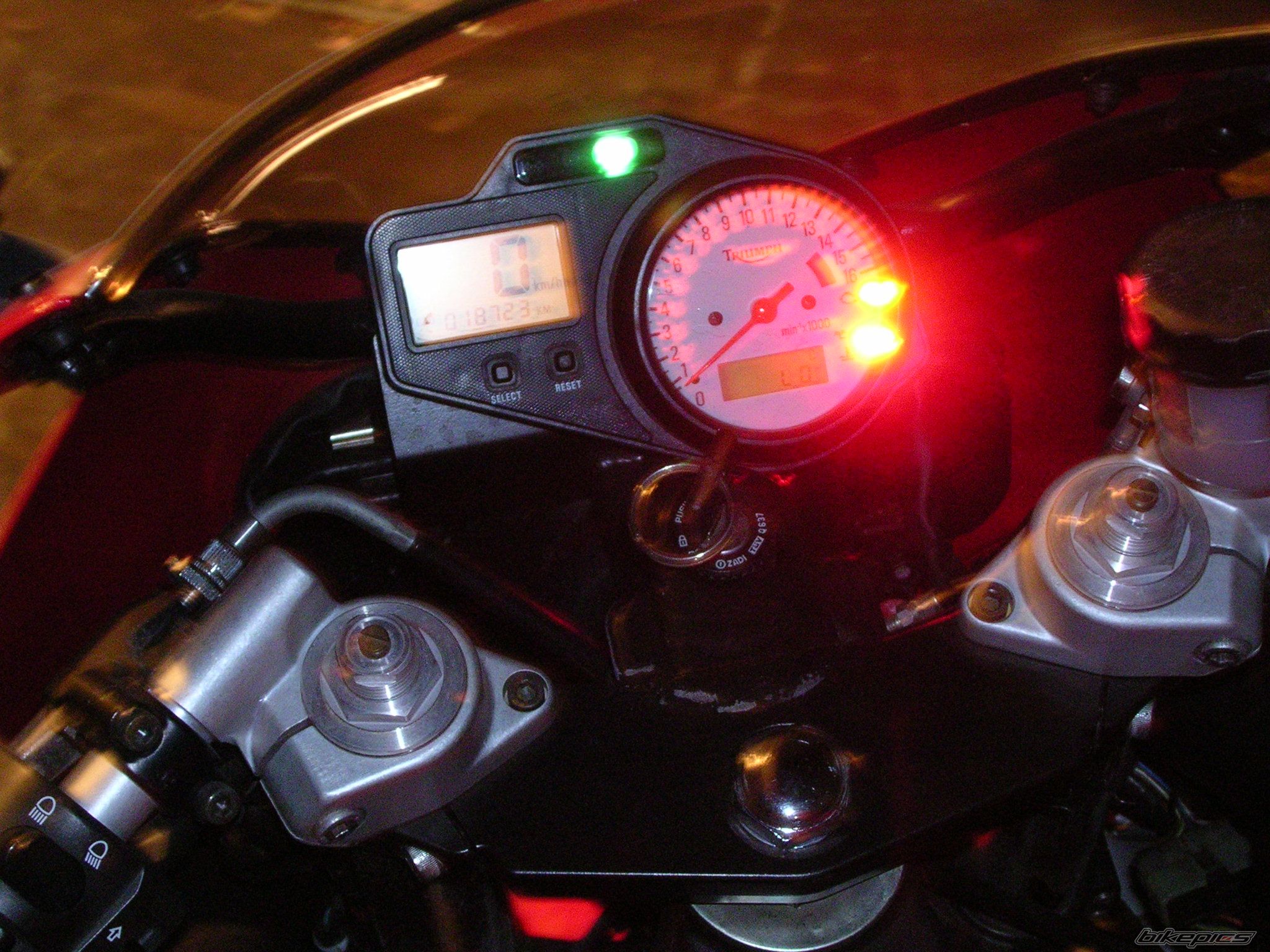 2000 TRIUMPH TT 600 | Picture 669440 motorcycle photo