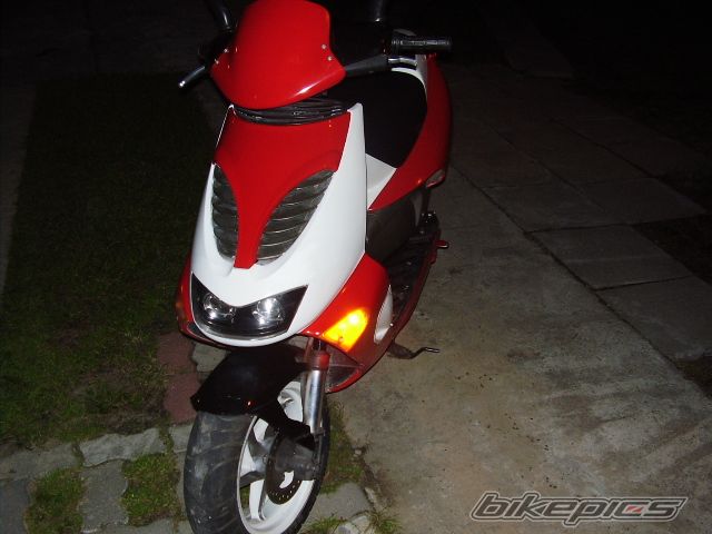 1996 APRILIA SR RACING 50 | Picture 669539 motorcycle photo