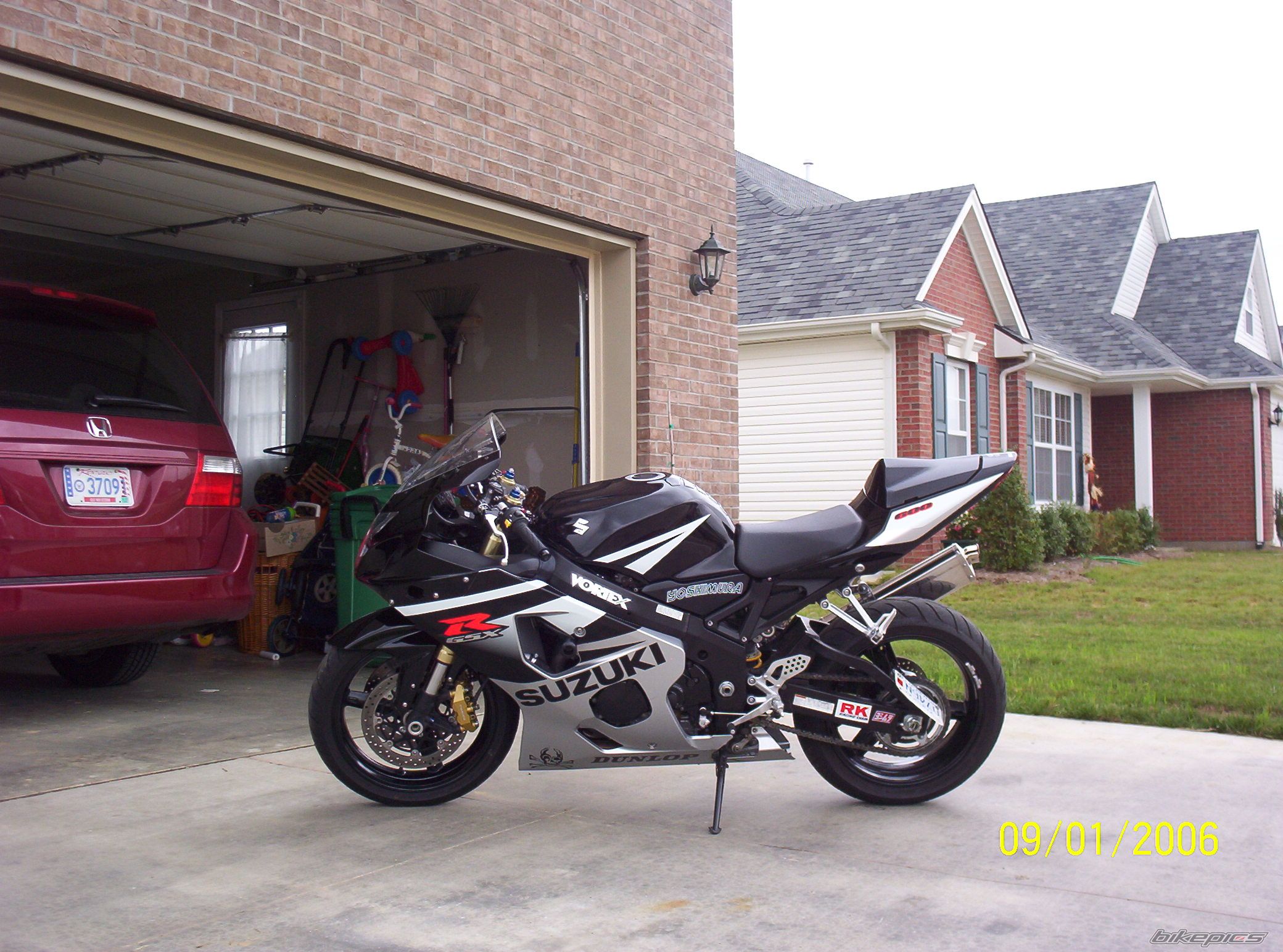 2005 SUZUKI GSX R 600 | Picture 669899 motorcycle photo