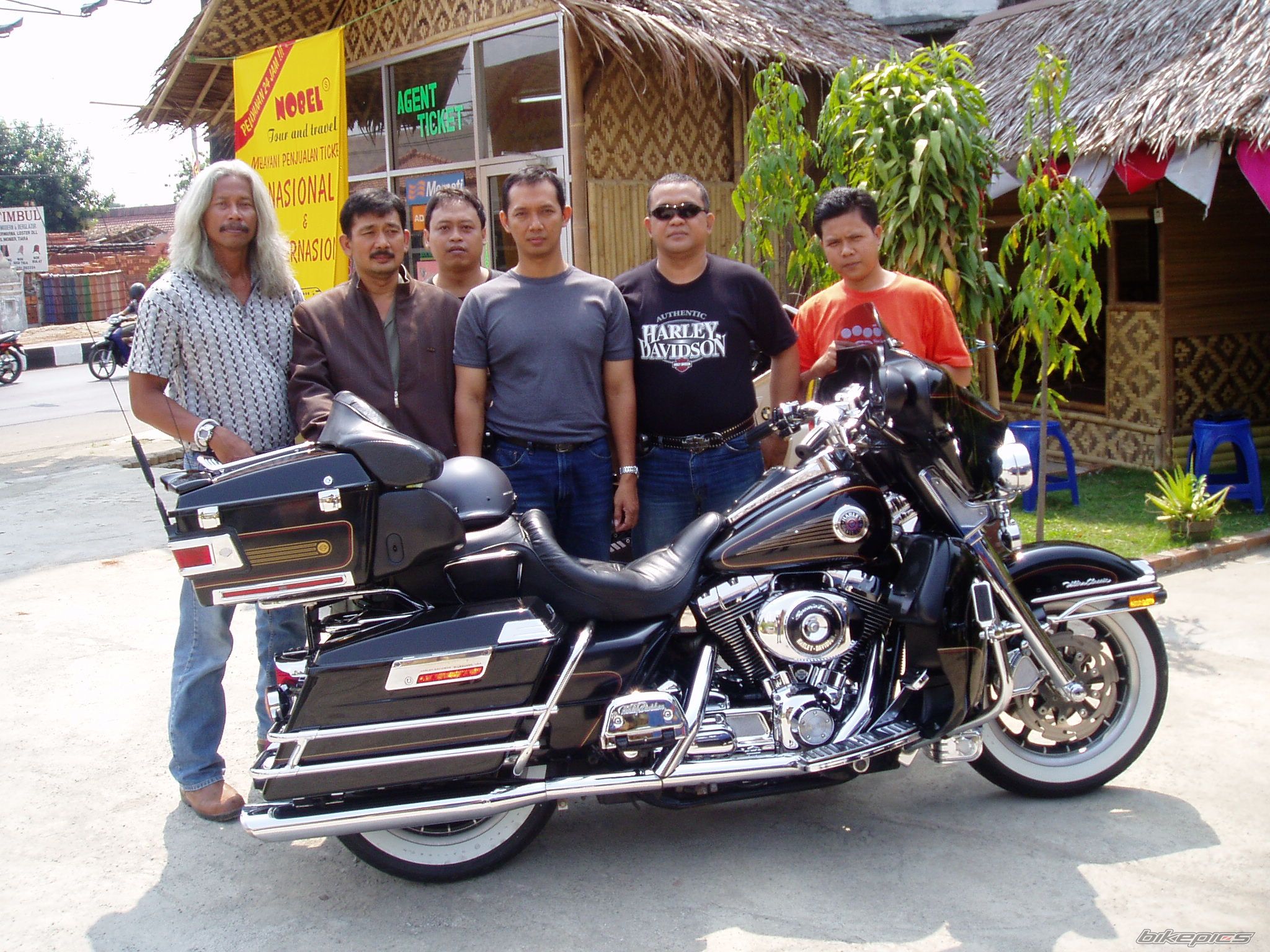 2000 HARLEY DAVIDSON FLHTCUI | Picture 673091 motorcycle photo