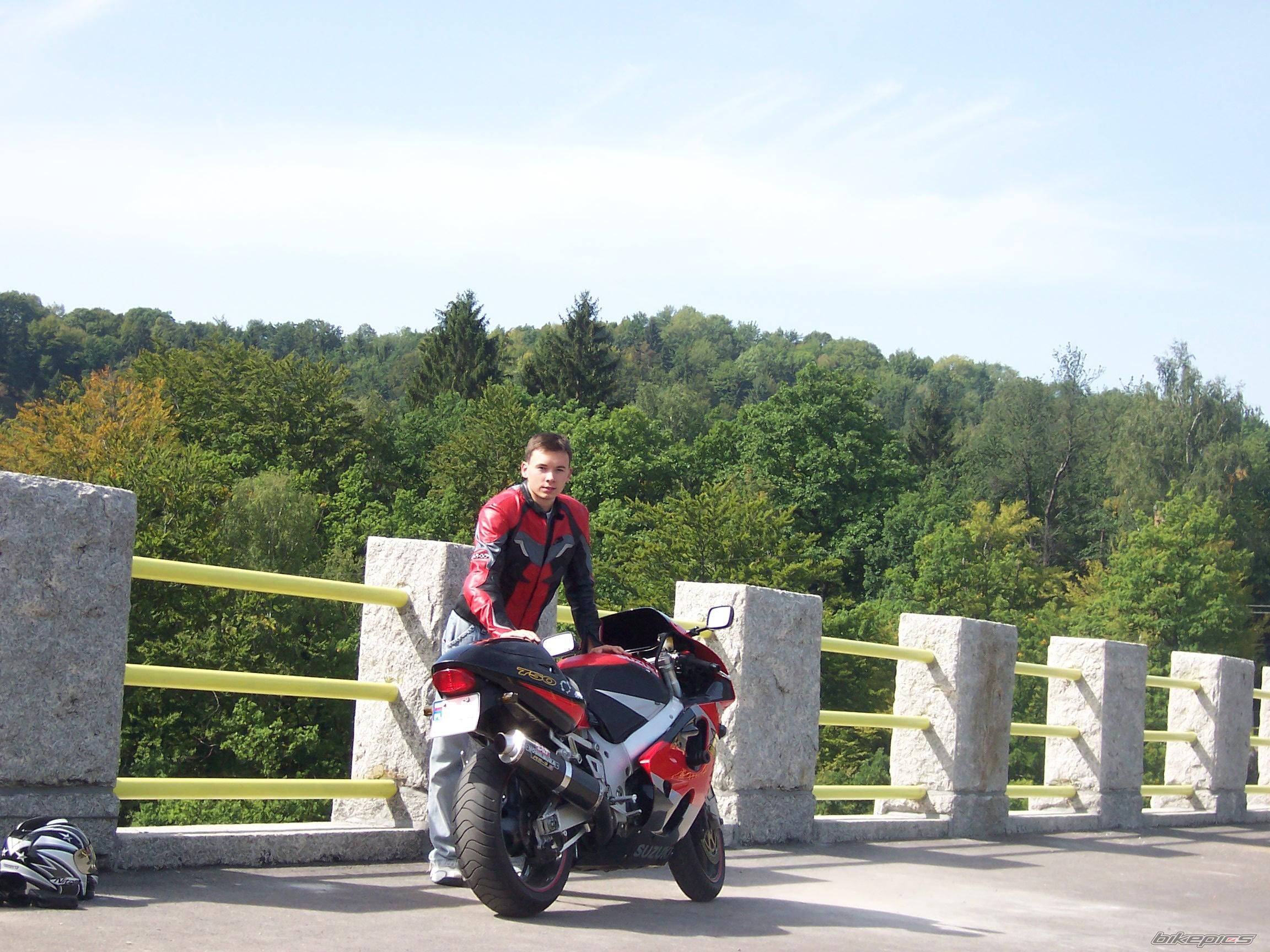 1999 SUZUKI GSX R 750 | Picture 673301 motorcycle photo