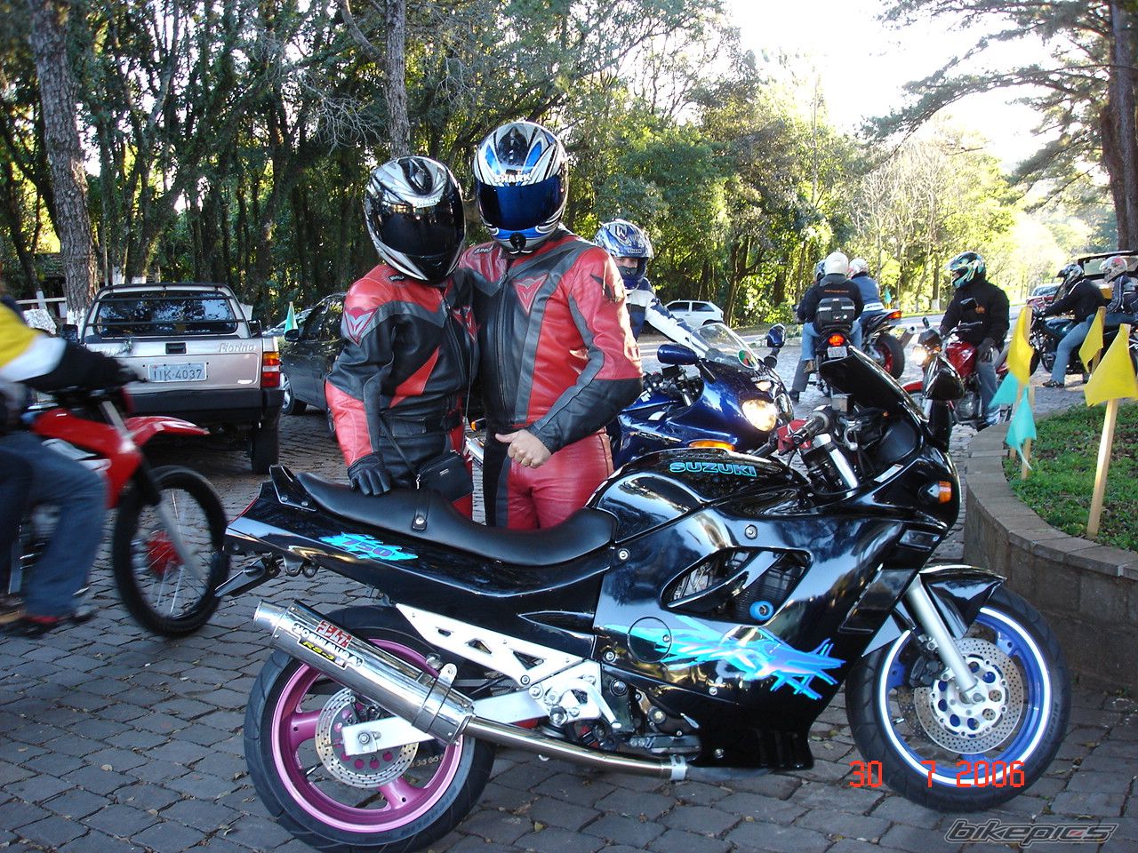 1994 SUZUKI GSX 750F | Picture 675233 motorcycle photo
