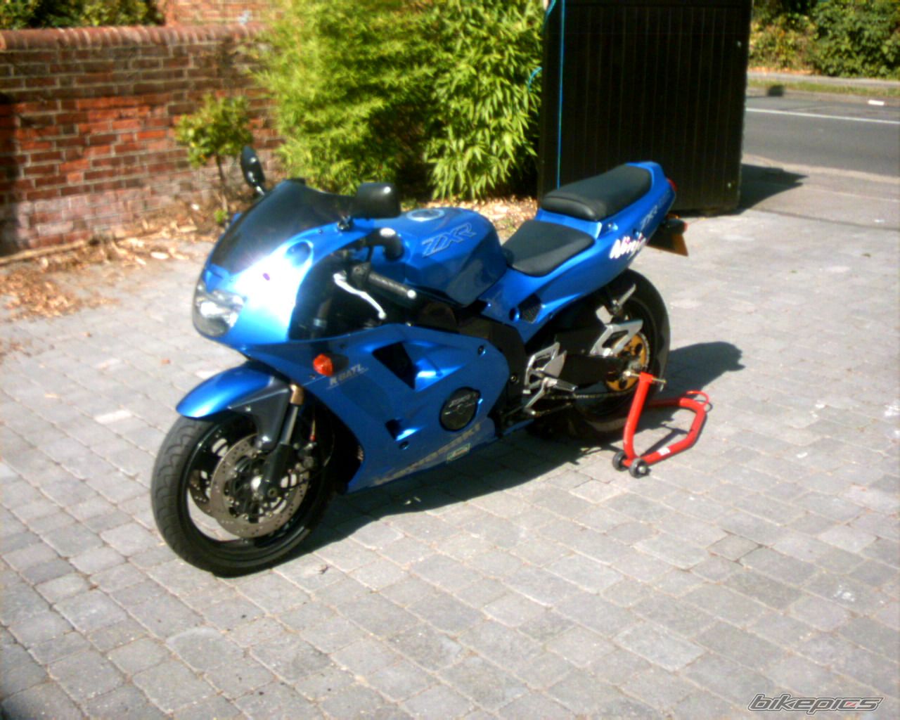 1992 KAWASAKI ZXR 400 | Picture 675436 motorcycle photo