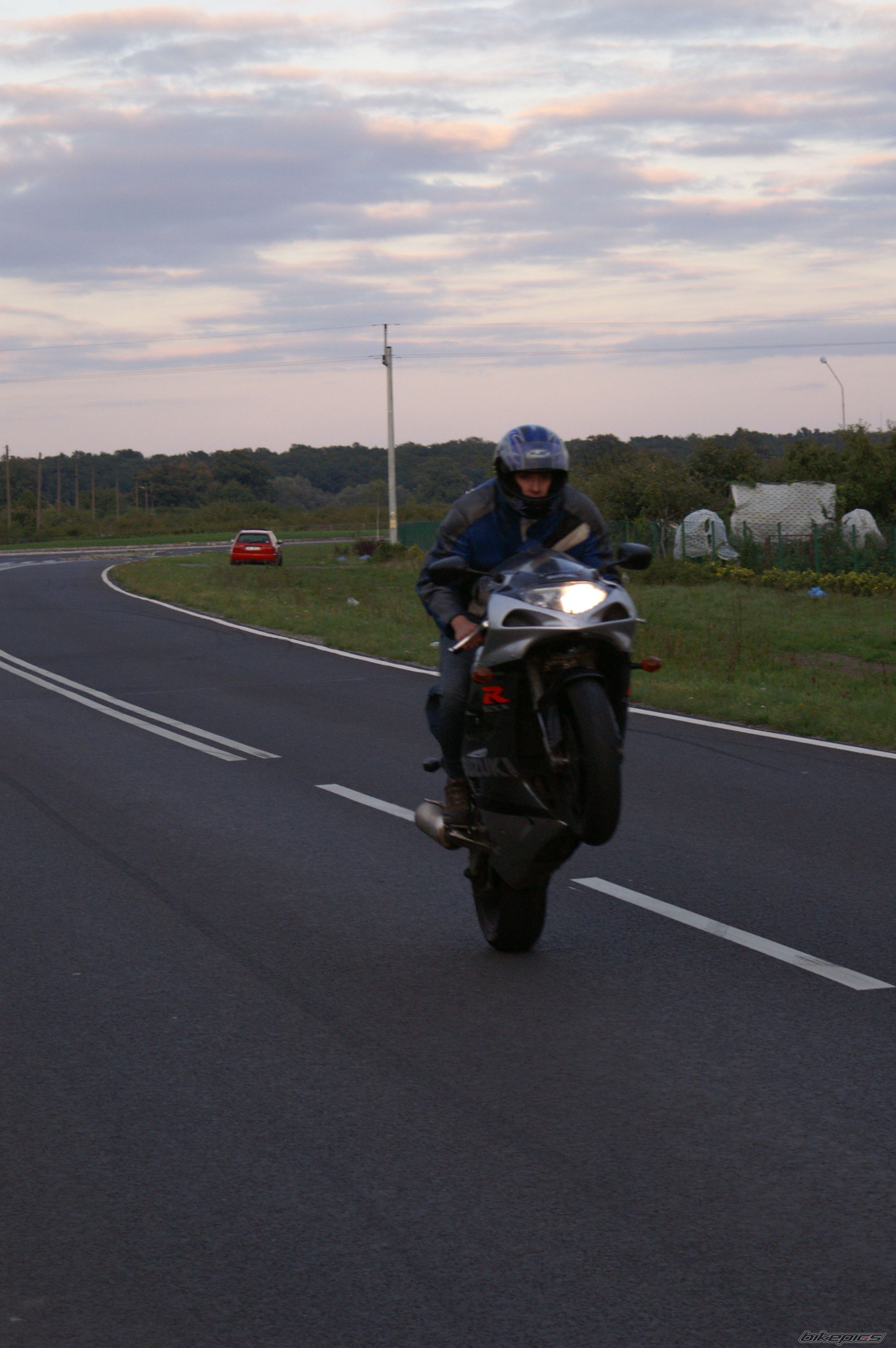 2001 SUZUKI GSX R 750 | Picture 675463 motorcycle photo