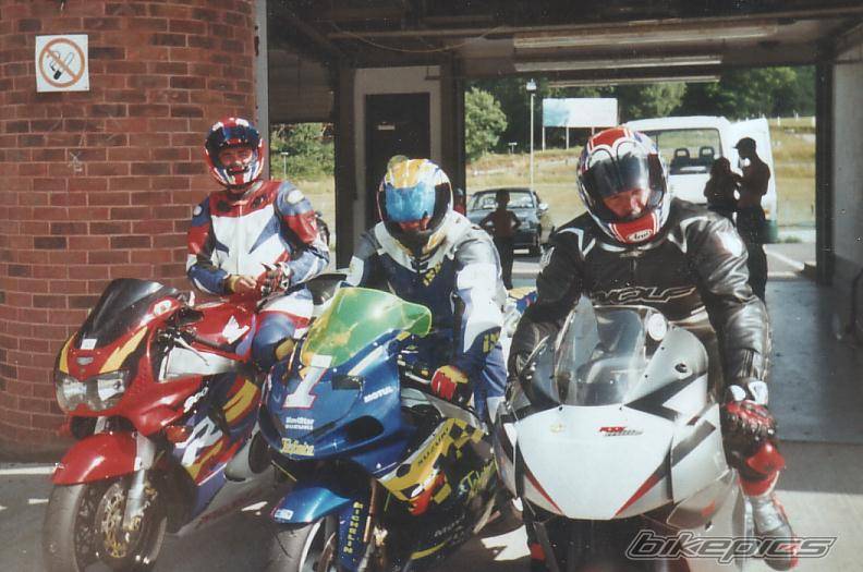 2002 SUZUKI GSX R 1000 | Picture 67778 motorcycle photo