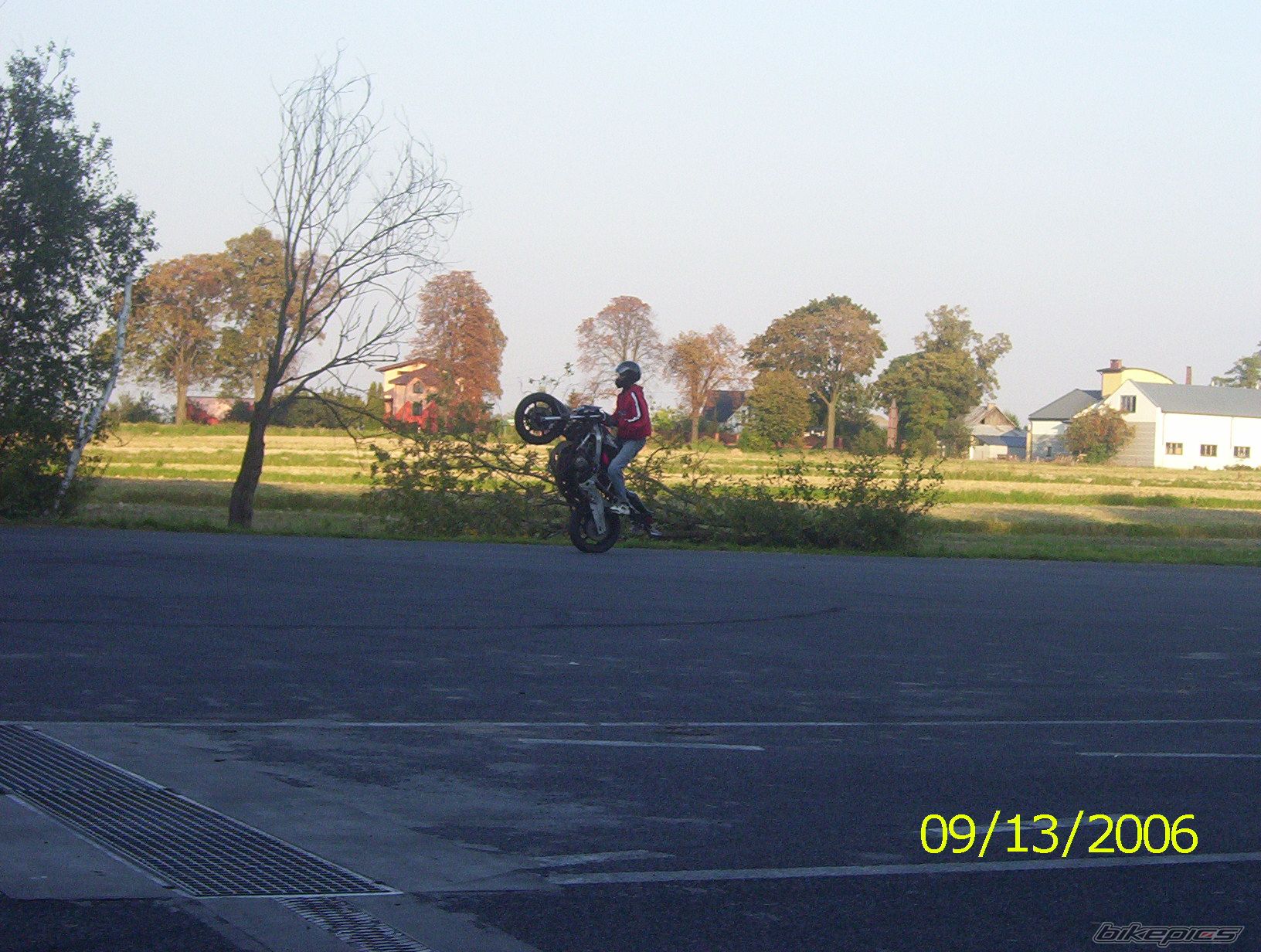    | Picture 678160 motorcycle photo