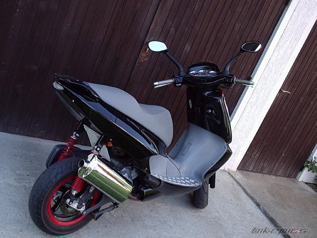 2001 APRILIA LEONARDO 150 | Picture 678271 motorcycle photo