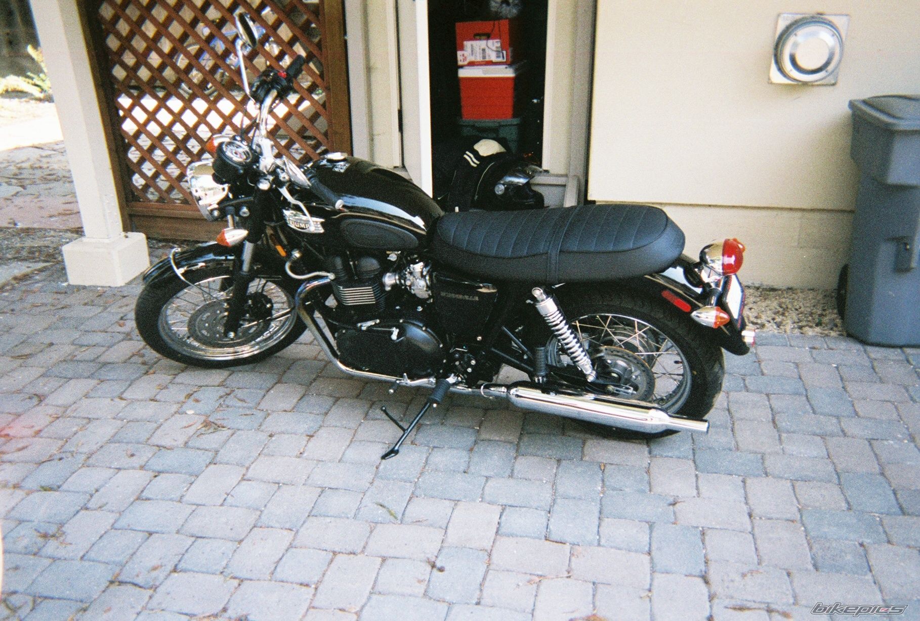 2006 TRIUMPH BONNEVILLE | Picture 678758 motorcycle photo