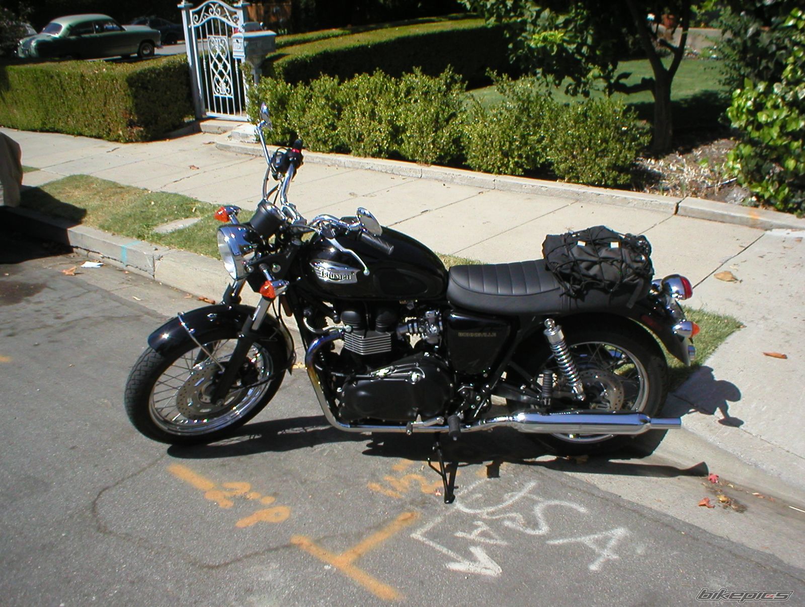 2006 TRIUMPH BONNEVILLE | Picture 680599 motorcycle photo