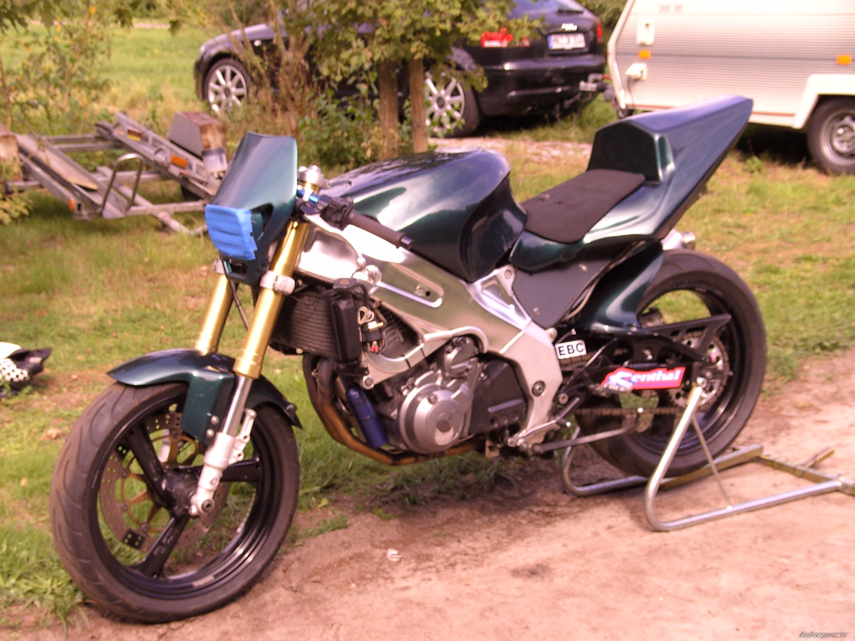 2005 YAMAHA SZR 660 | Picture 680625 motorcycle photo