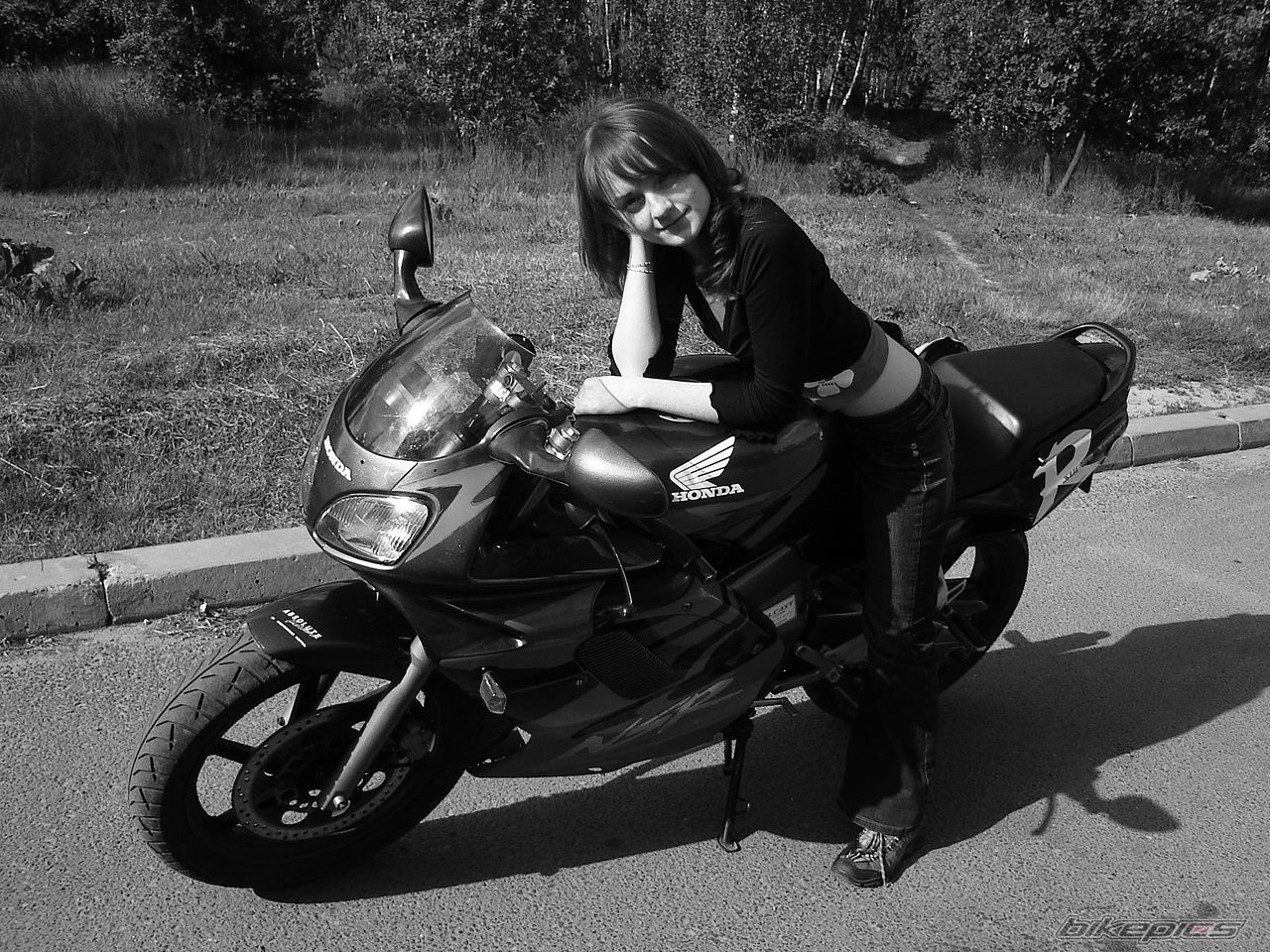 1998 HONDA NSR 125 | Picture 680685 motorcycle photo
