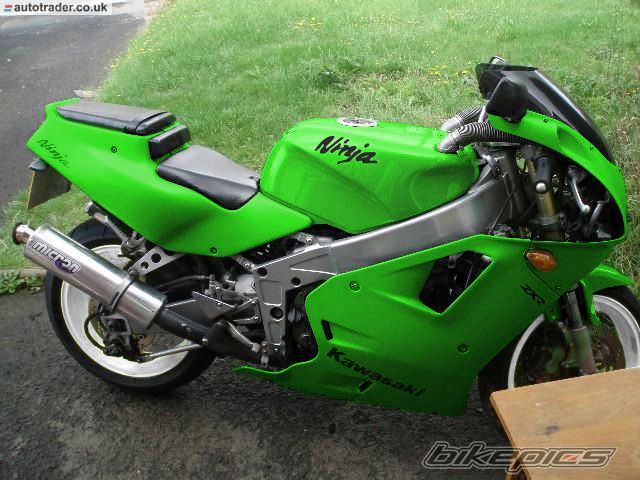 1990 KAWASAKI ZXR 400 | Picture 680953 motorcycle photo