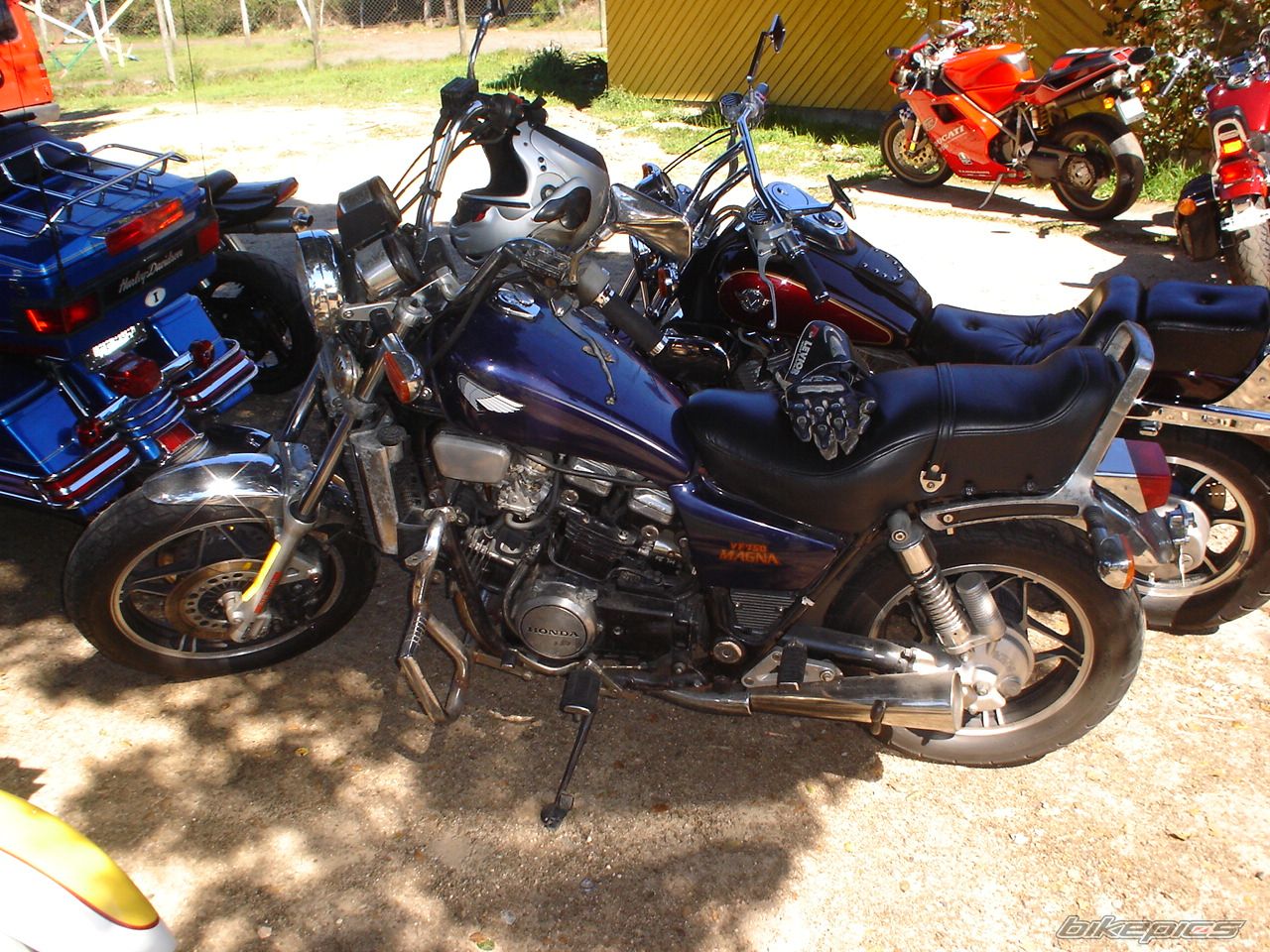 2006 HARLEY DAVIDSON CUSTOM LOW RIDER | Picture 681494 motorcycle photo
