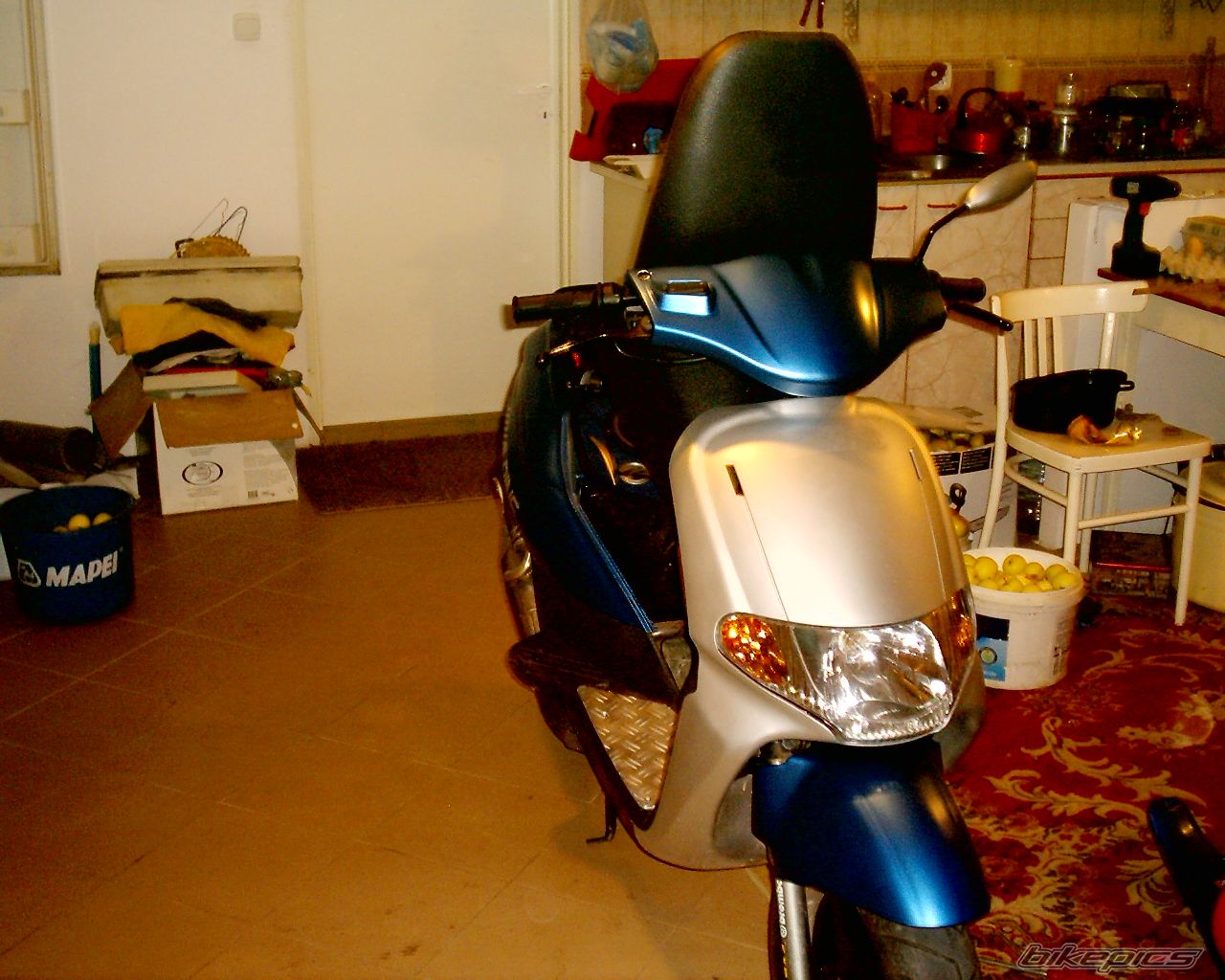2002 DERBI ATLANTIS | Picture 682100 motorcycle photo