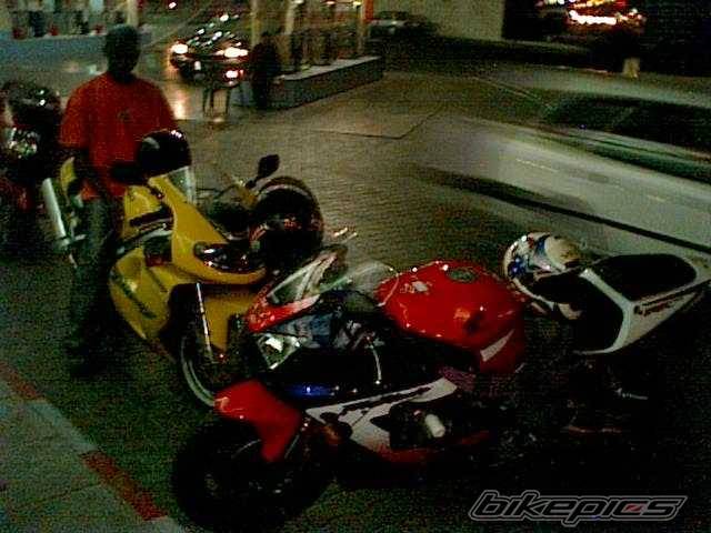 2000 HONDA CBR 900 | Picture 6834 motorcycle photo