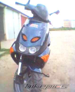 2000 APRILIA SR WWW 50 | Picture 683607 motorcycle photo