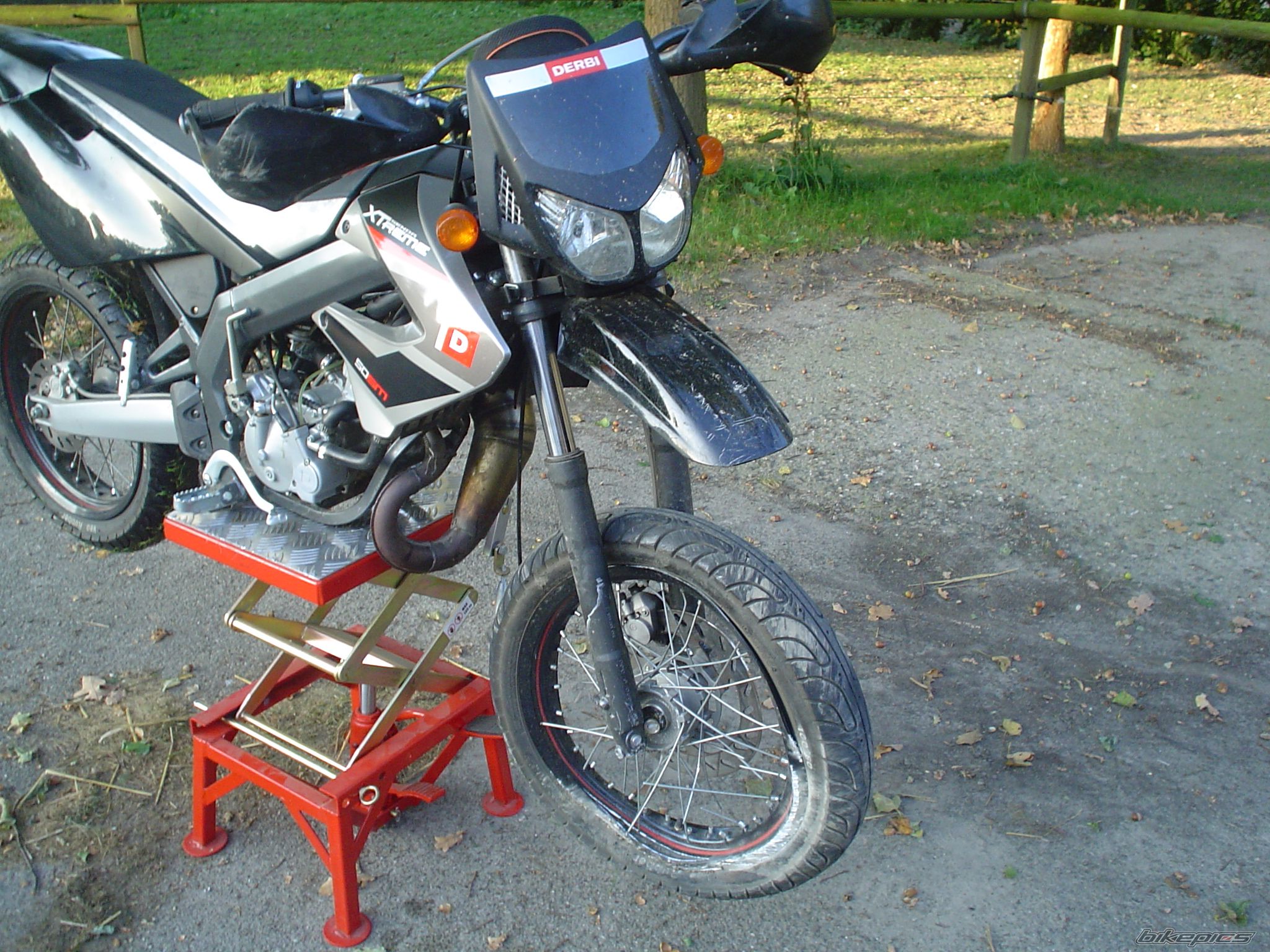 2005 DERBI SENDA  X TREME SM | Picture 684219 motorcycle photo