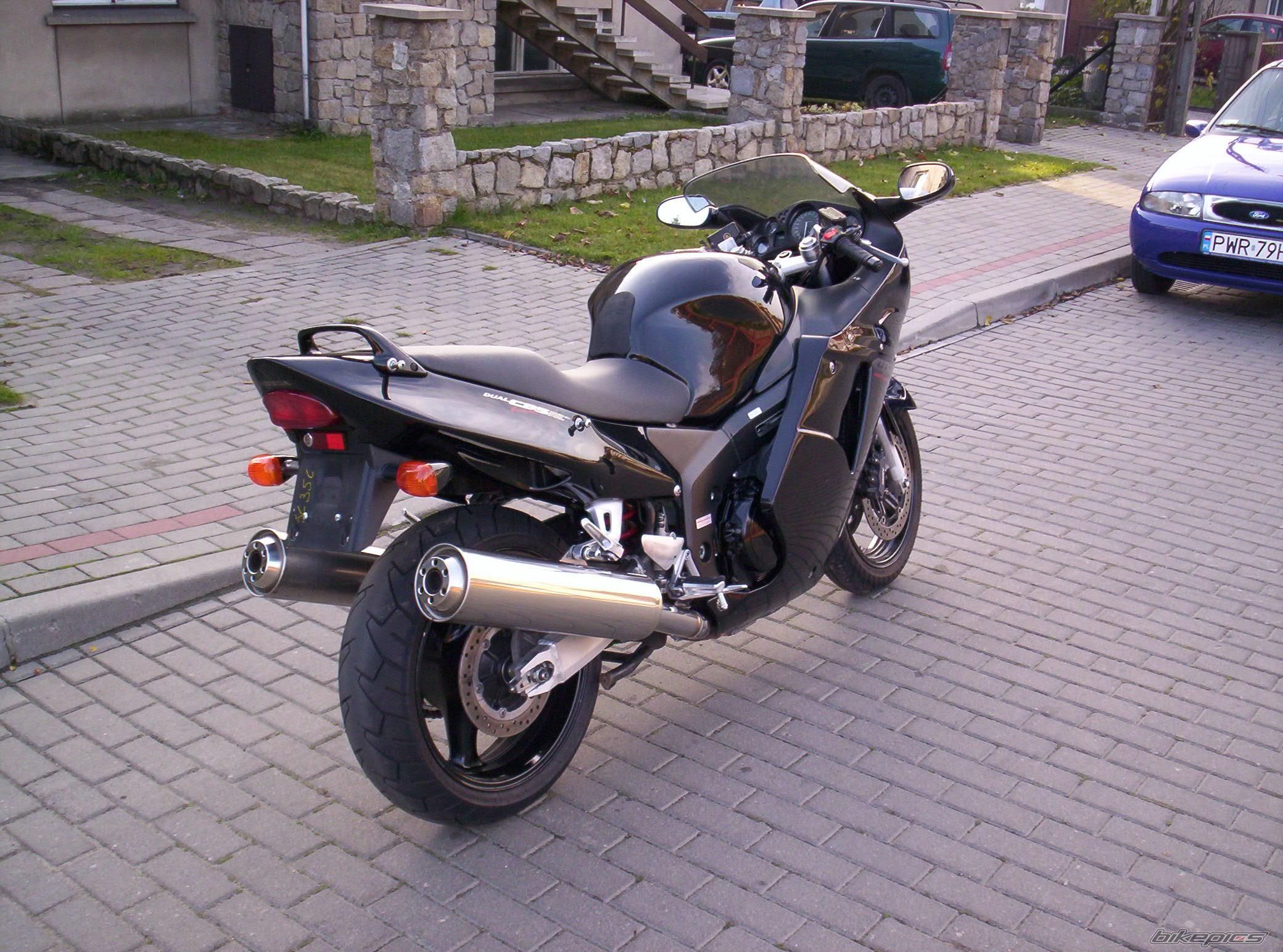 1997 HONDA CBR 1100 BLACKBIRD | Picture 684460 motorcycle photo