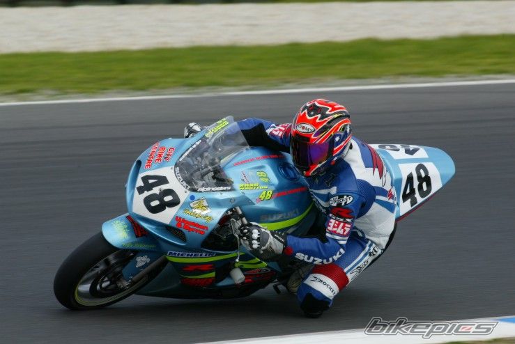 2001 SUZUKI GSX R 600 | Picture 684709 motorcycle photo
