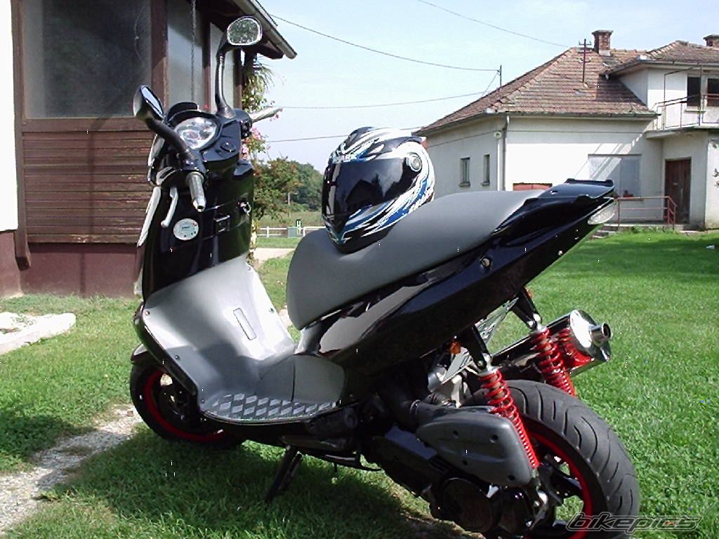 2001 APRILIA LEONARDO 125 | Picture 686415 motorcycle photo