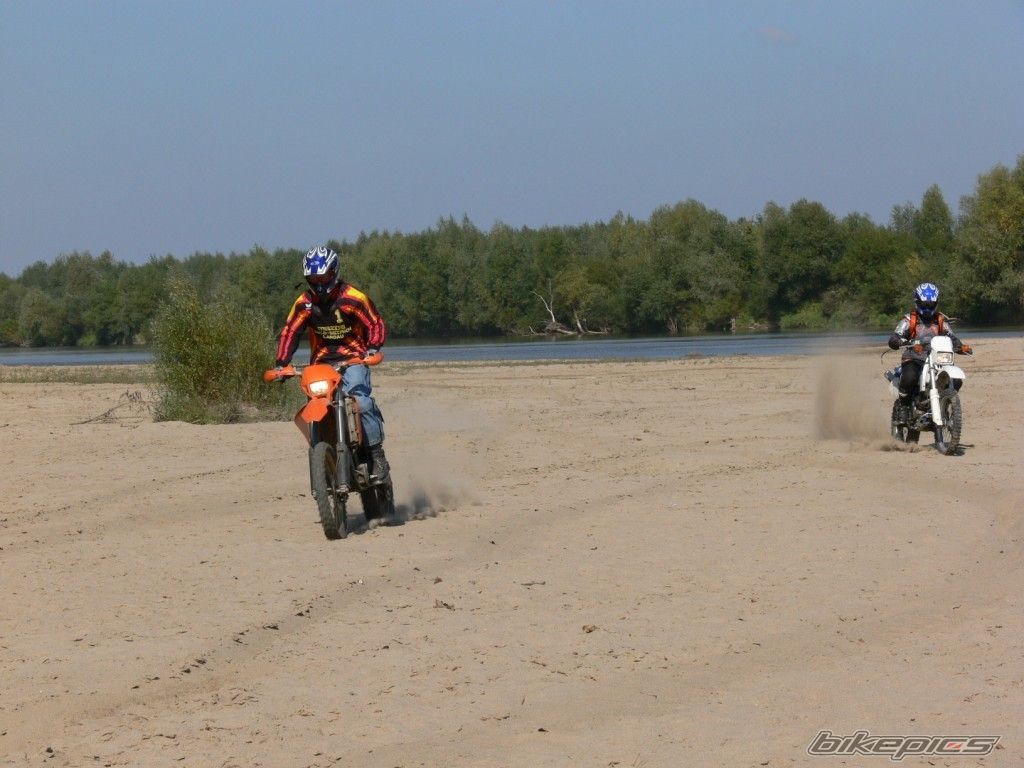 1994 SUZUKI DR 350 | Picture 686493 motorcycle photo