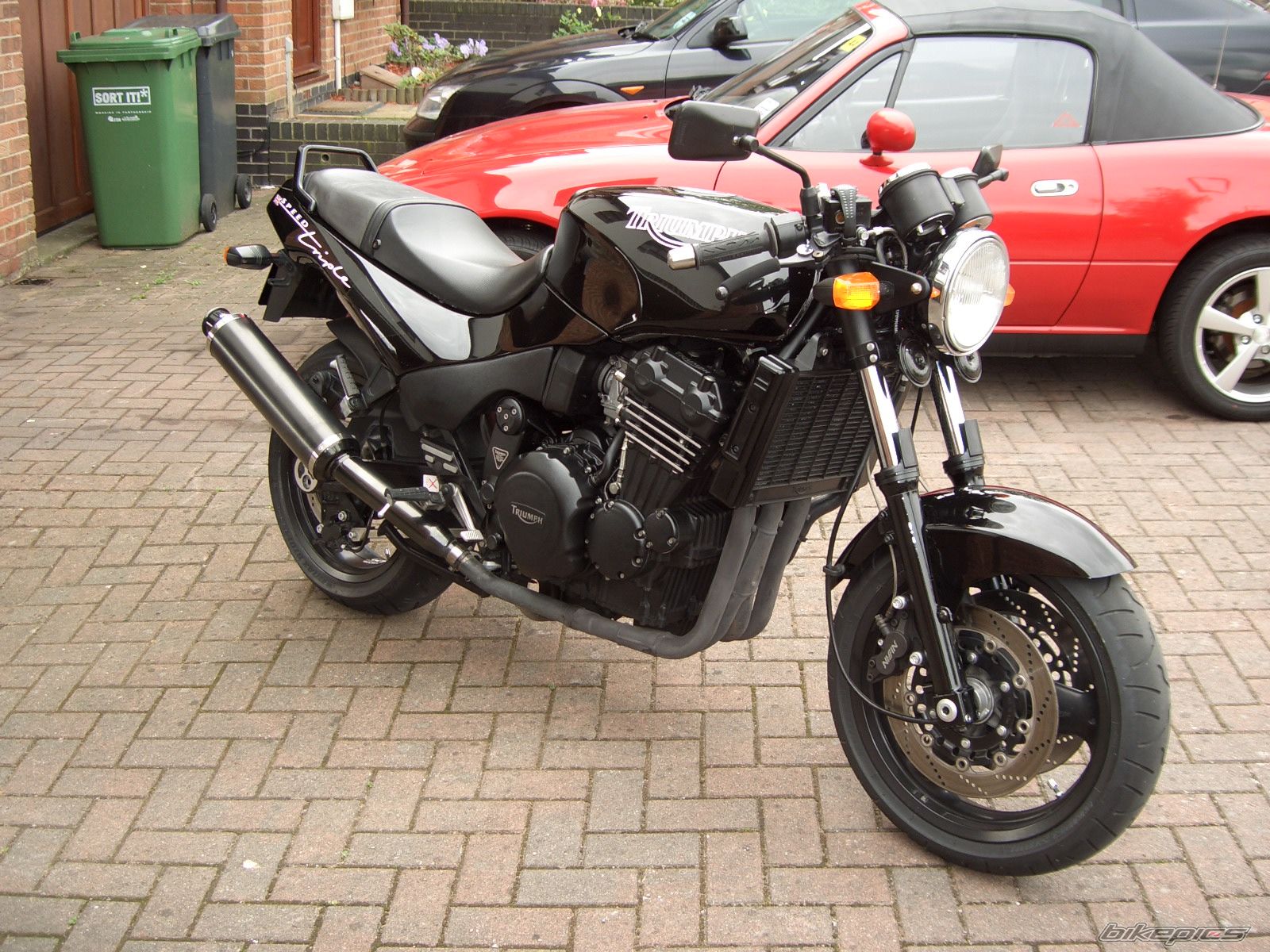 1994 TRIUMPH SPEED TRIPLE | Picture 686502 motorcycle photo