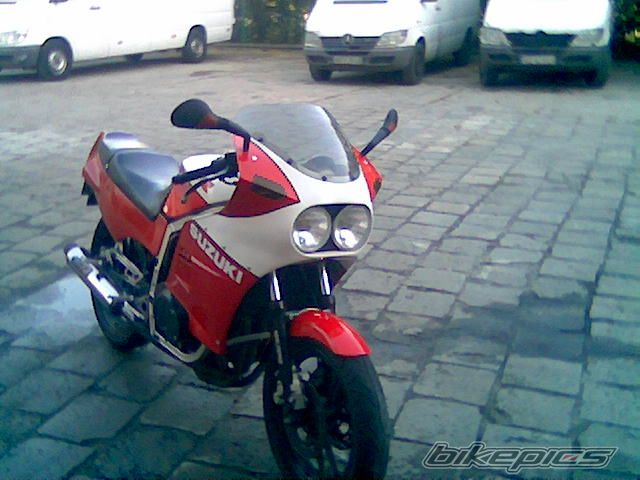 1986 SUZUKI GSX R 400 | Picture 687315 motorcycle photo