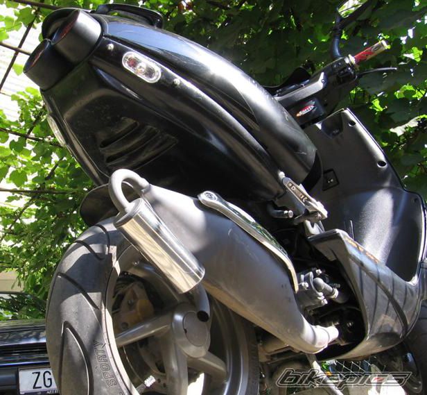 2003 APRILIA SR 50 | Picture 688916 motorcycle photo