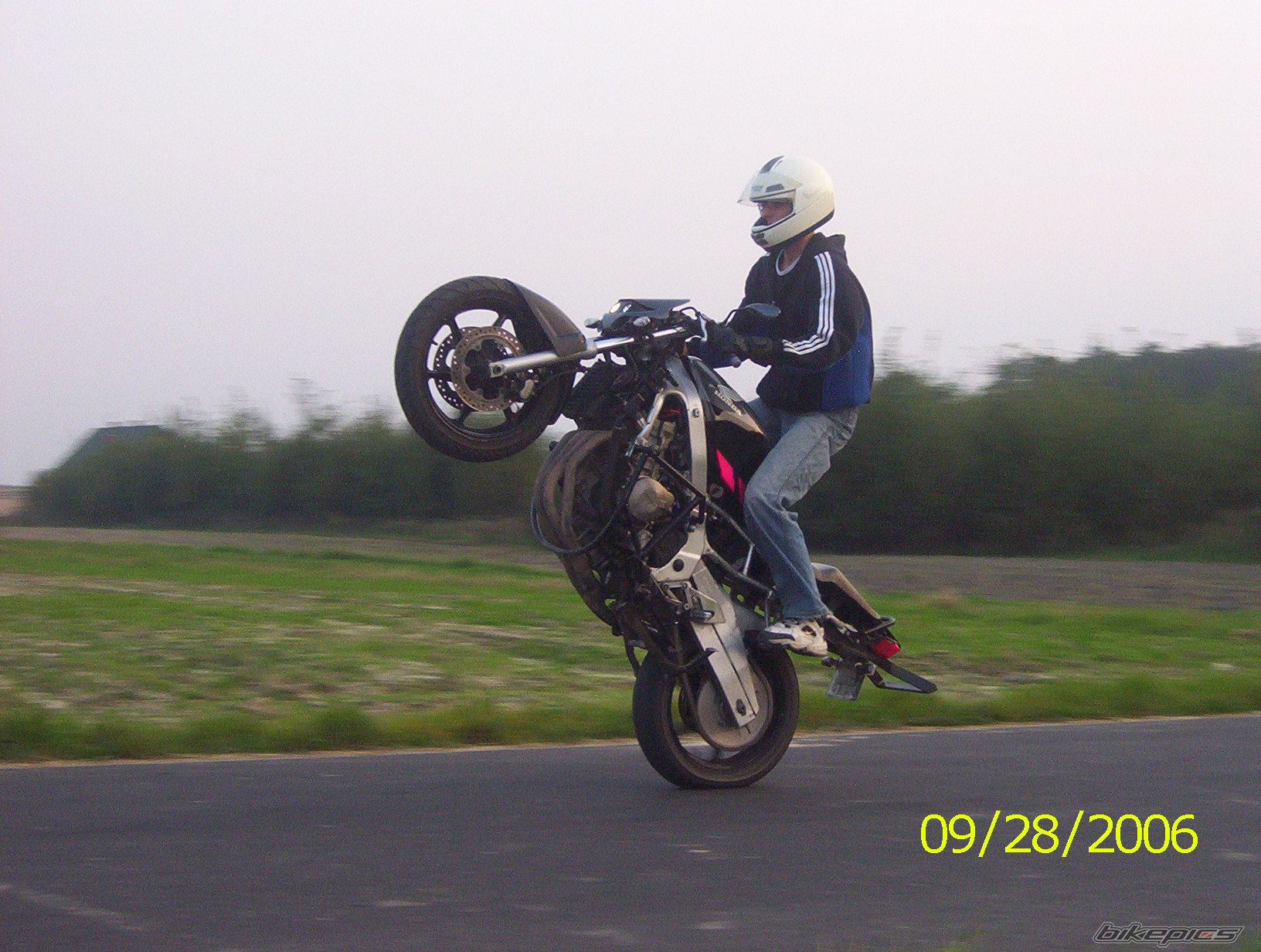    | Picture 690454 motorcycle photo