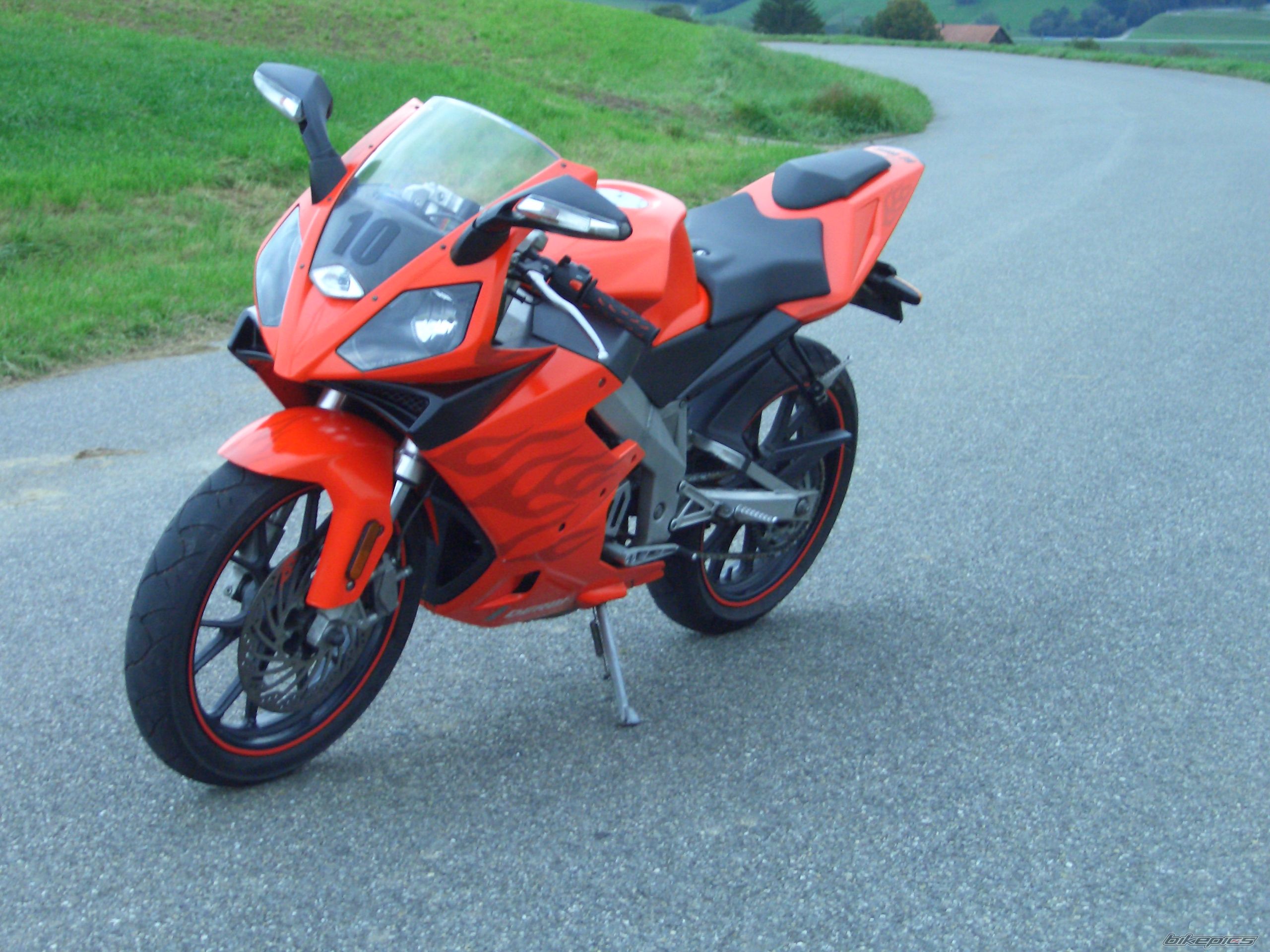 2005 DERBI GPR | Picture 690857 motorcycle photo