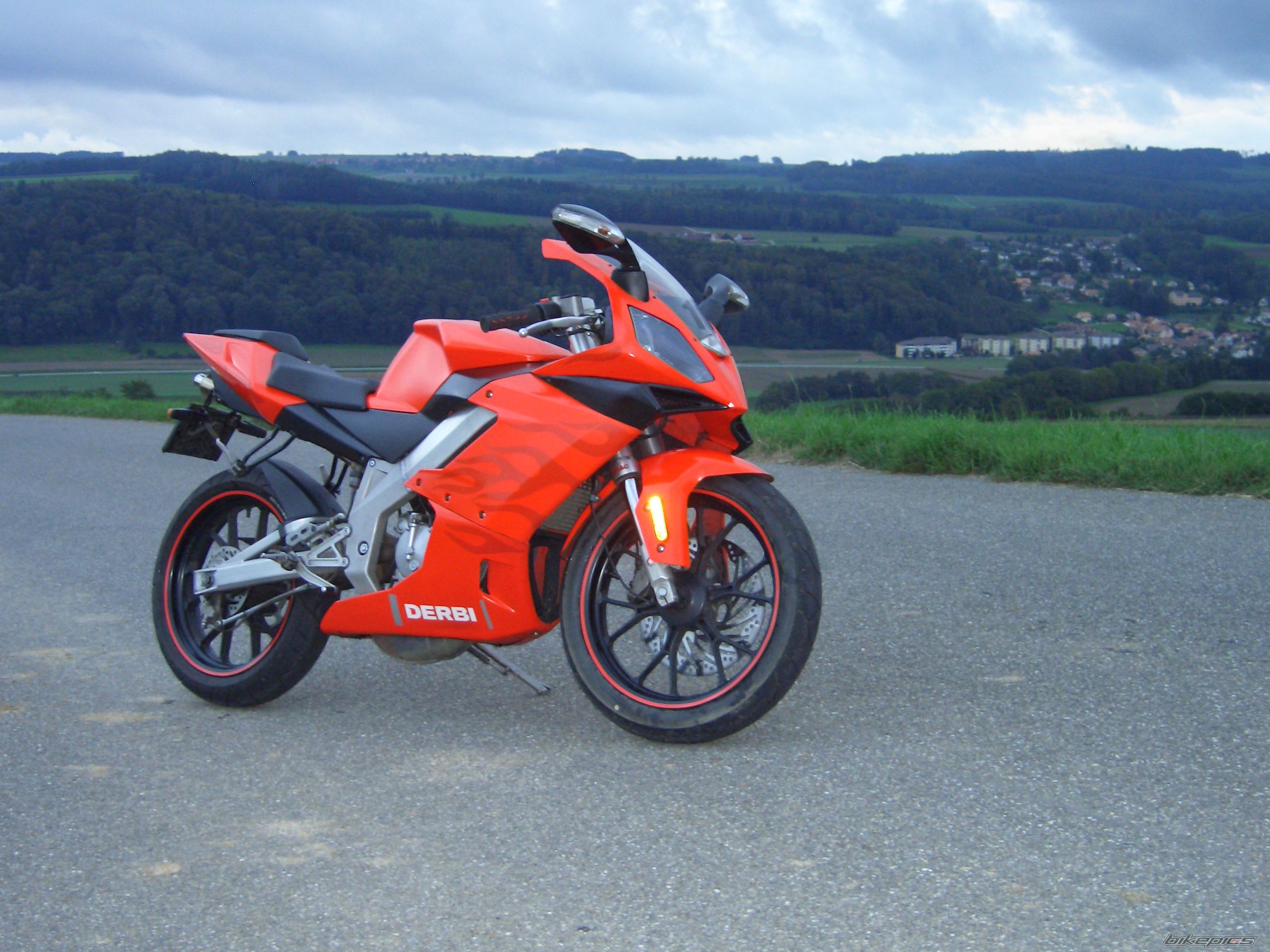 2005 DERBI GPR | Picture 690860 motorcycle photo