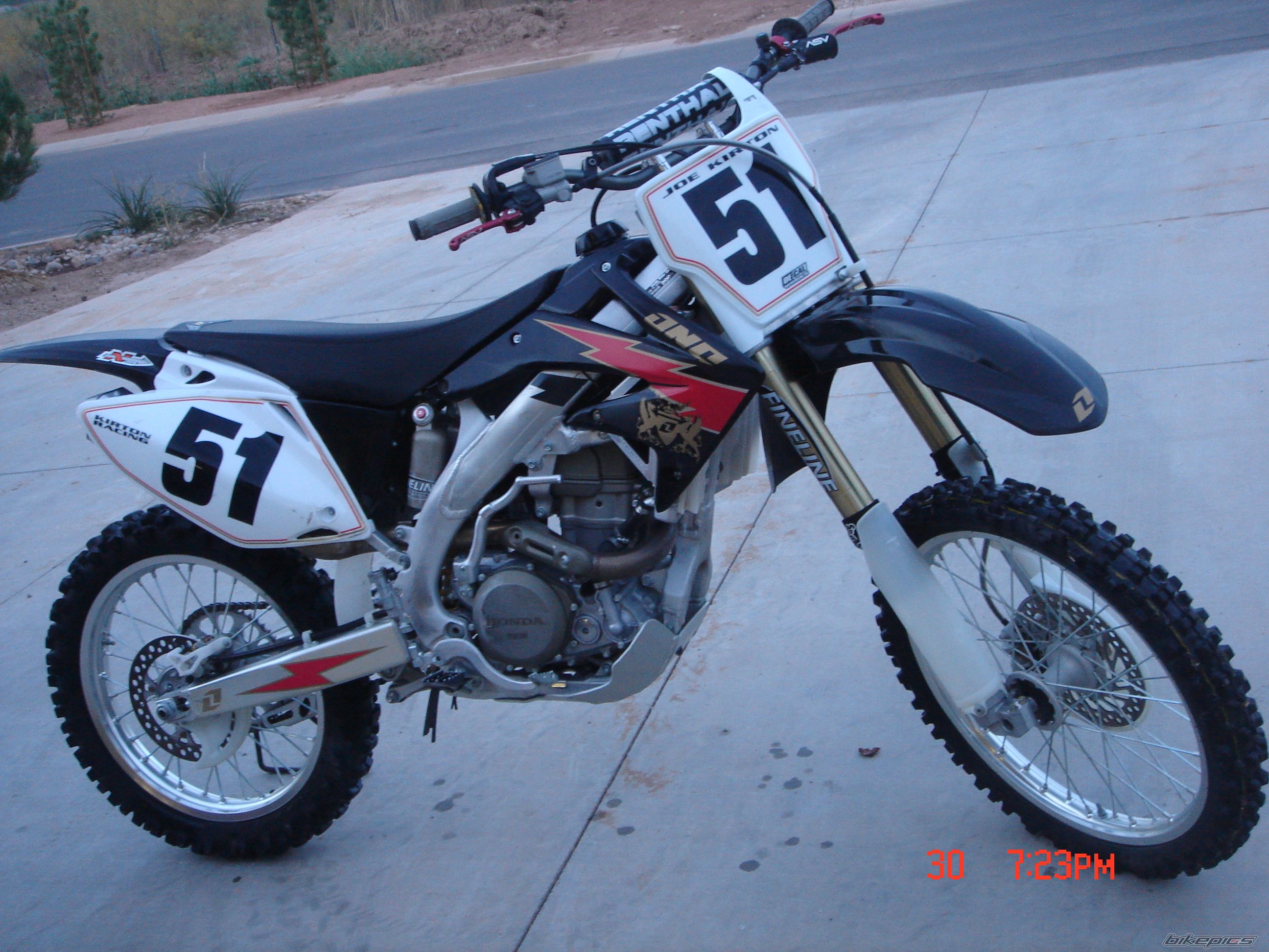 2005 HONDA CRF 450 | Picture 691350 motorcycle photo
