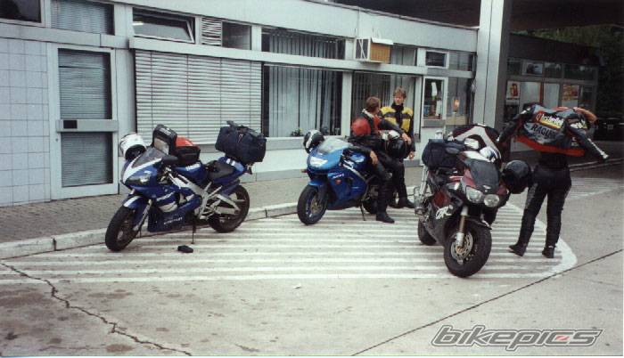 1999 YAMAHA YZF R1 | Picture 6919 motorcycle photo