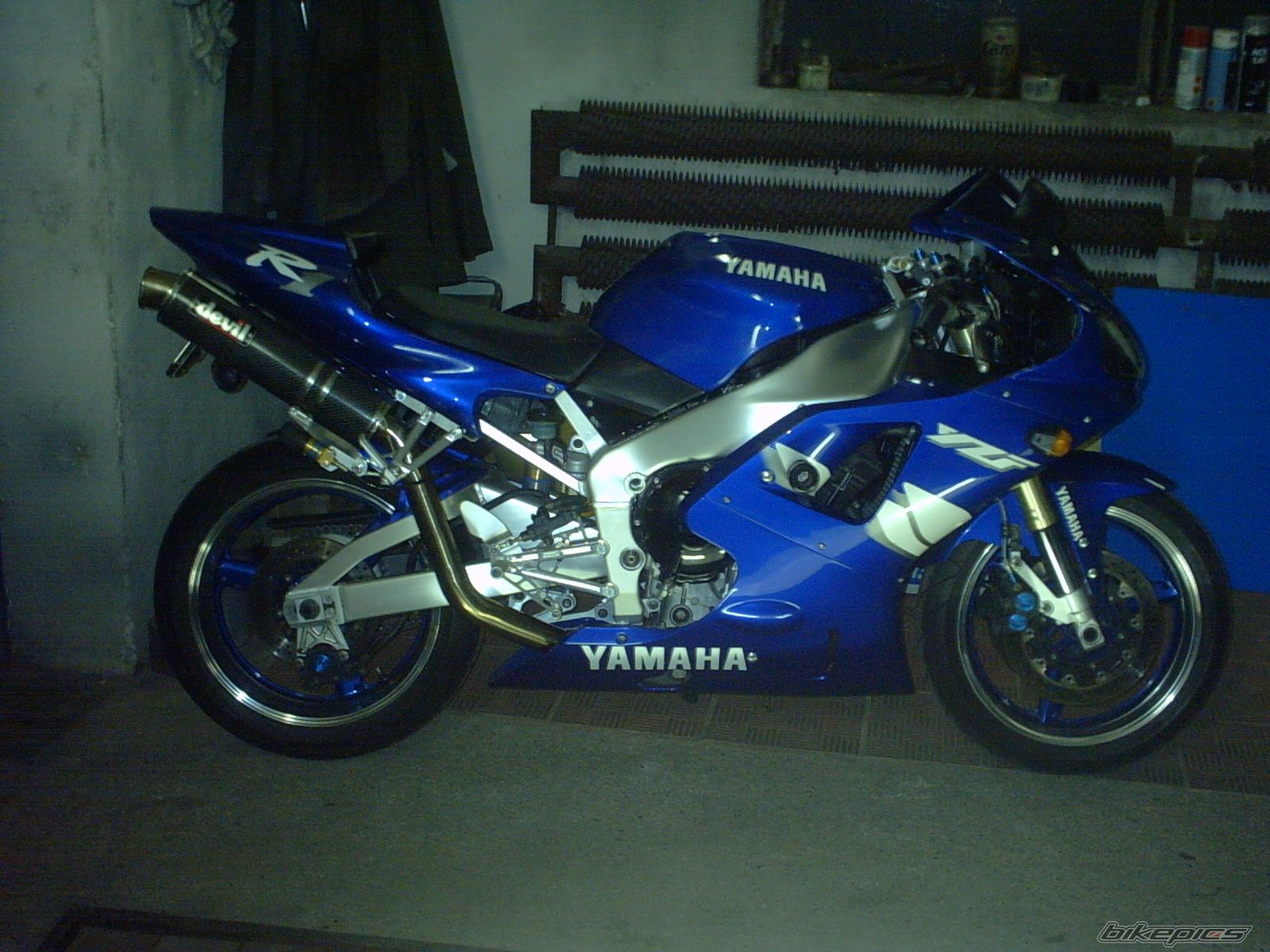 1999 YAMAHA YZF R1 | Picture 692160 motorcycle photo